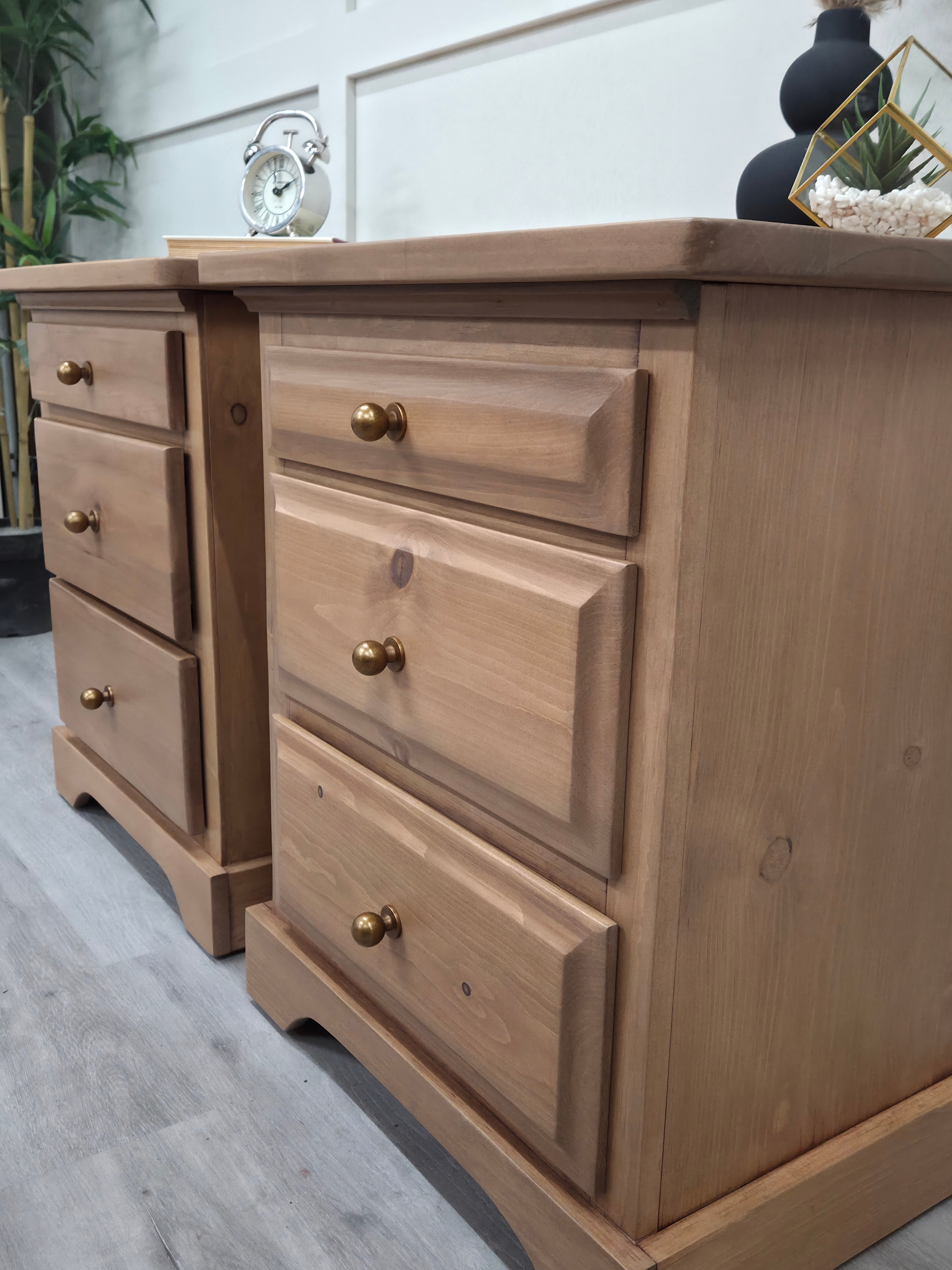 Nightstands — A Collected Pair with Character - photo 2