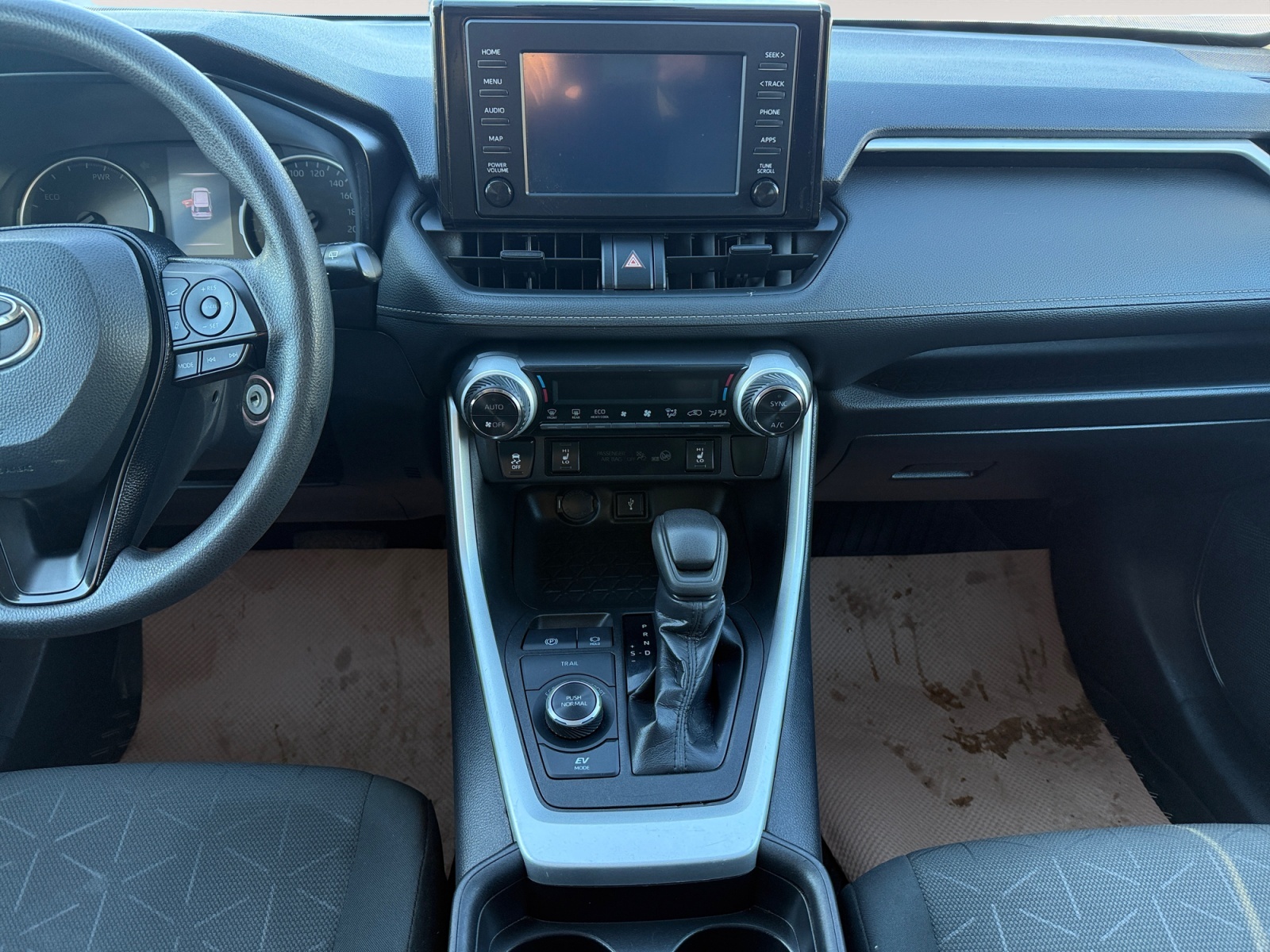 2021 Toyota RAV4 Hybrid AWD - photo 4