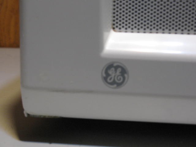 GE Countertop Microwave Oven - photo 5