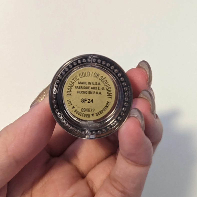 Gold Liquid Eyeliner - photo 3