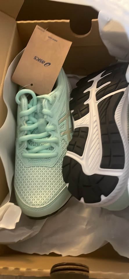 BRAND NEW girl youth asics contend gs shoes size US 4Y 4.5Y 5Y - photo 5