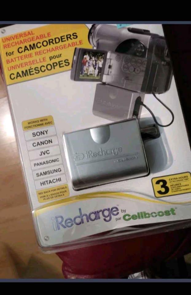 Cellboost iRecharge Universal Battery