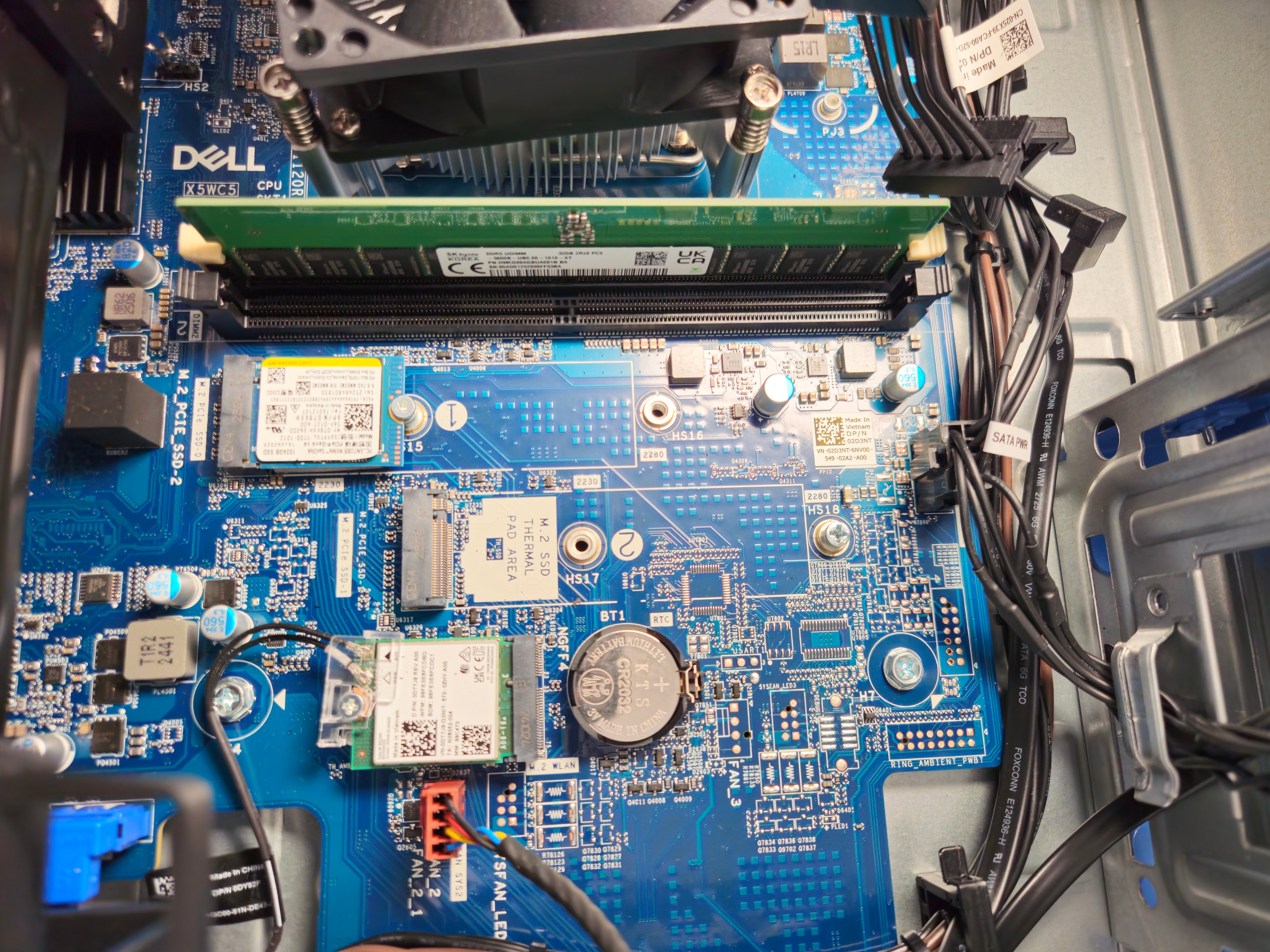 Dell Tower Plus EBT2250 - i7 265, 32GB 5200MHz, RTX 5060 - photo 4