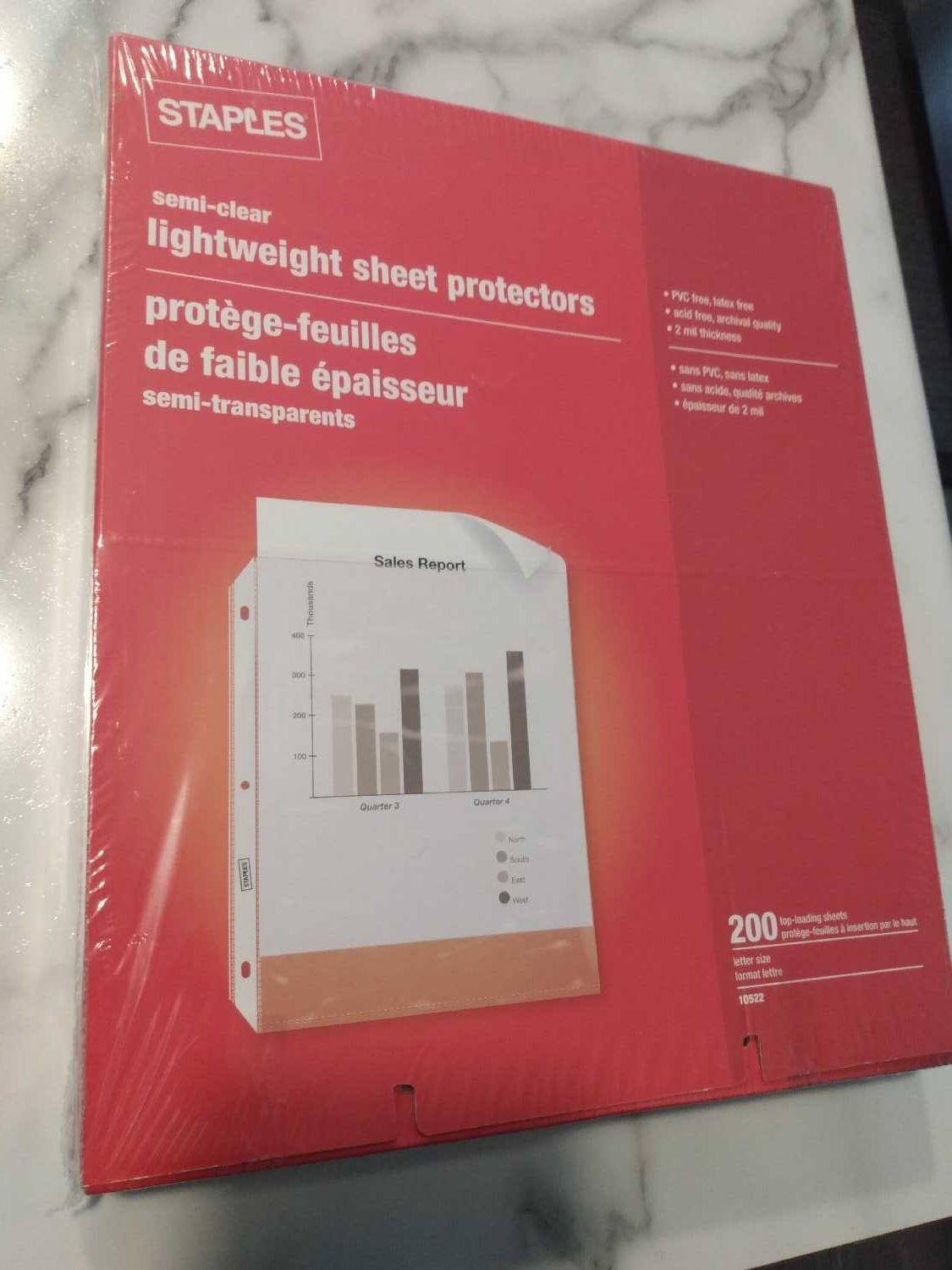Staples Lightweight Sheet Protectors - 200 Sheets/box