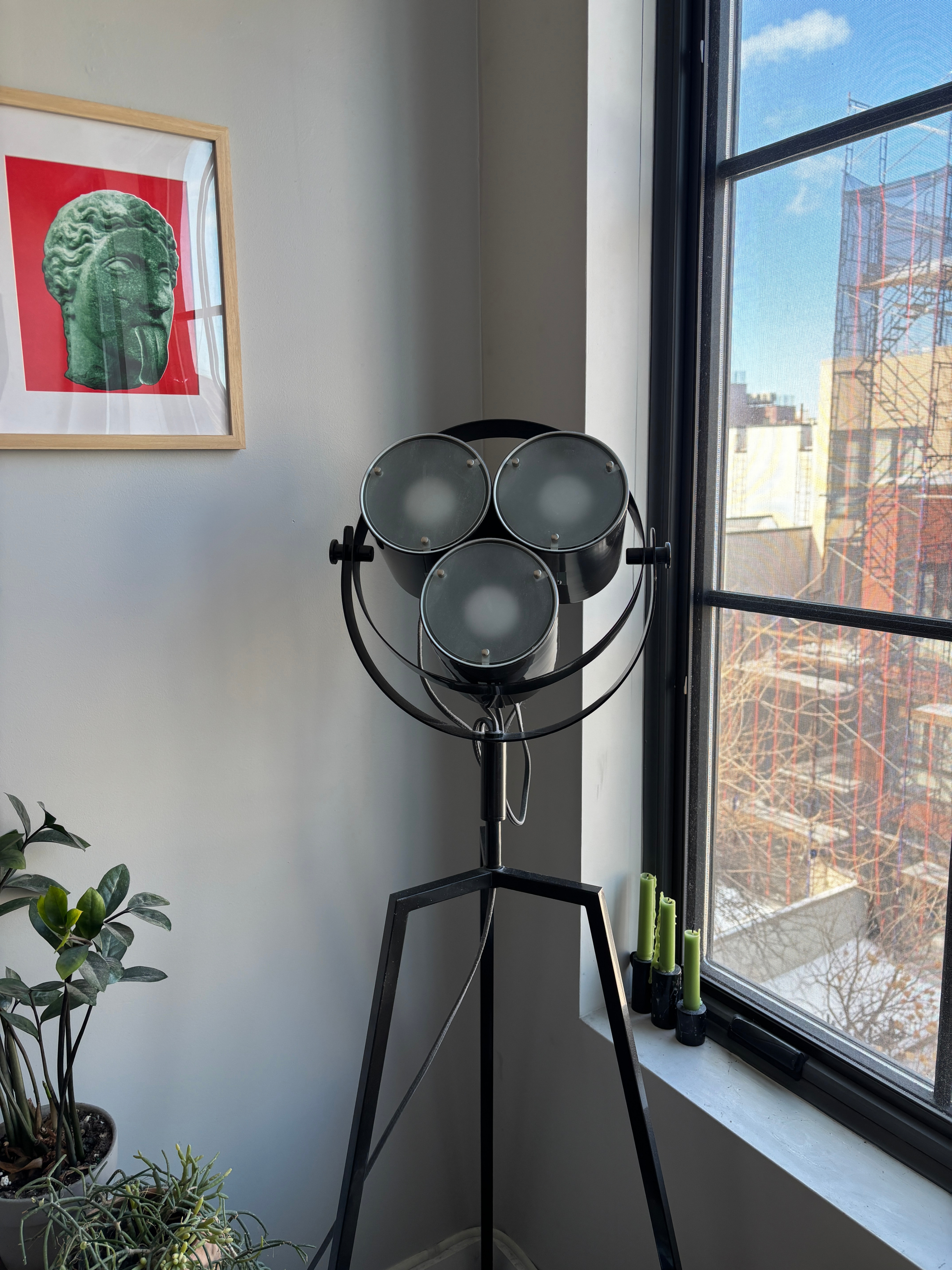 CB2 Studio 'Signal' Tripod Floor Lamp – Black - photo 2