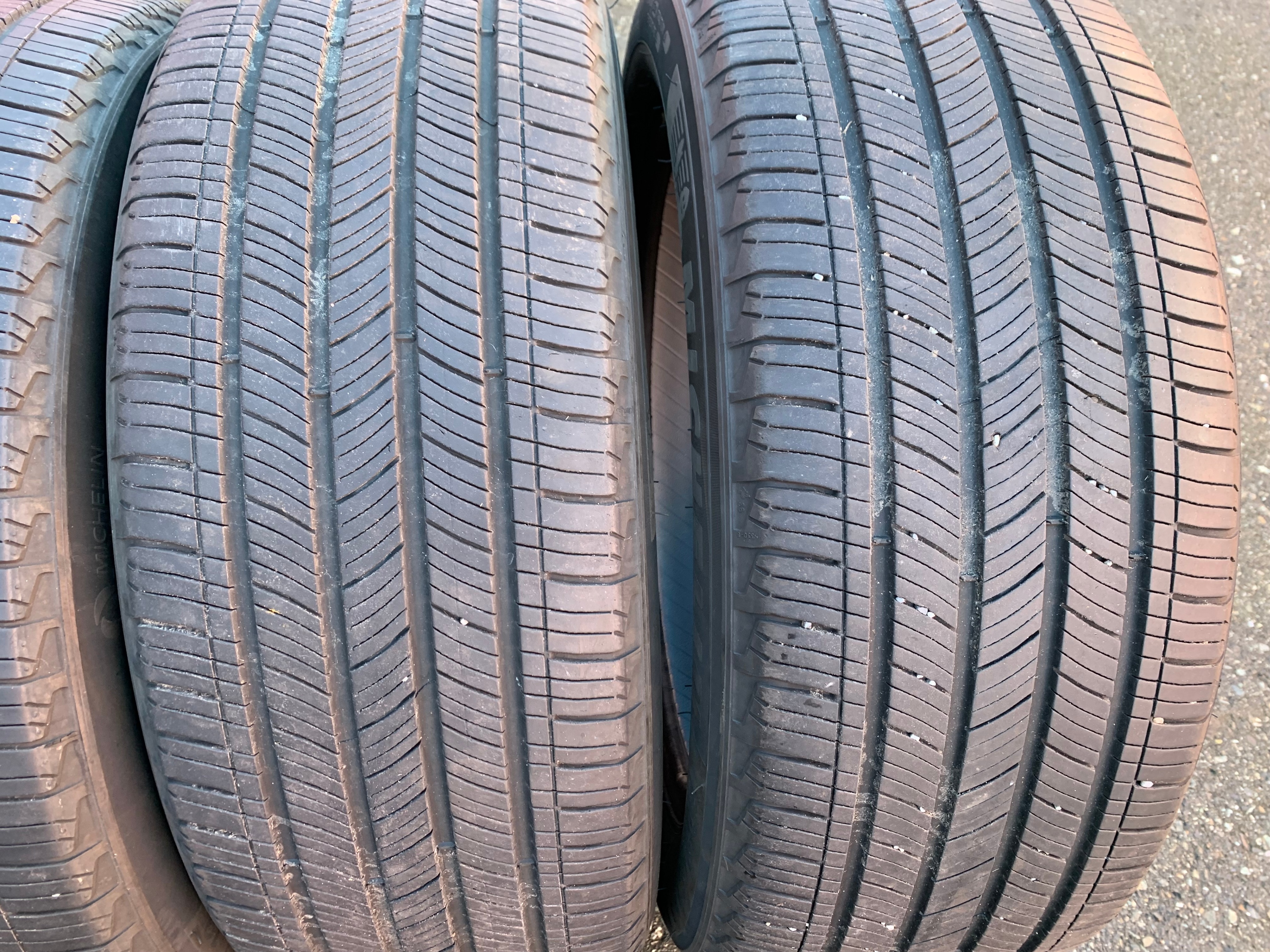 SET of 235/55/19 M+S 101V Michelin Primacy A/S with 70% tread - photo 3