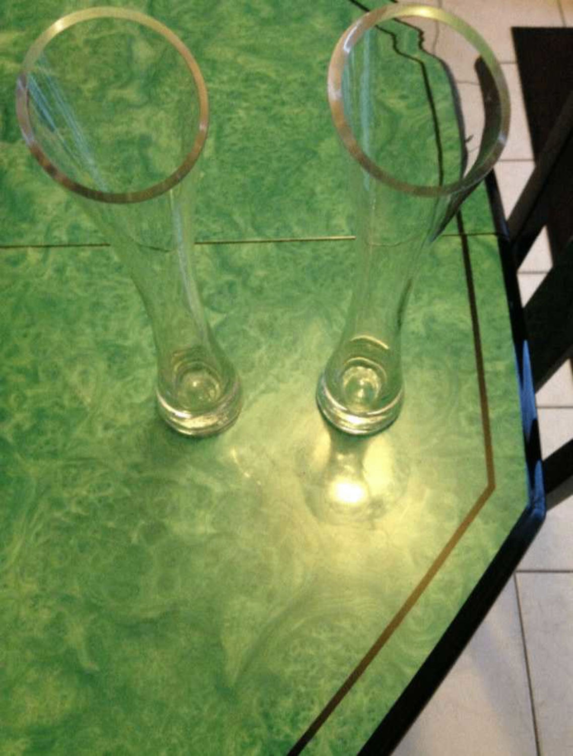 2 Matching Glass Vases. $10 for the pair. - photo 3