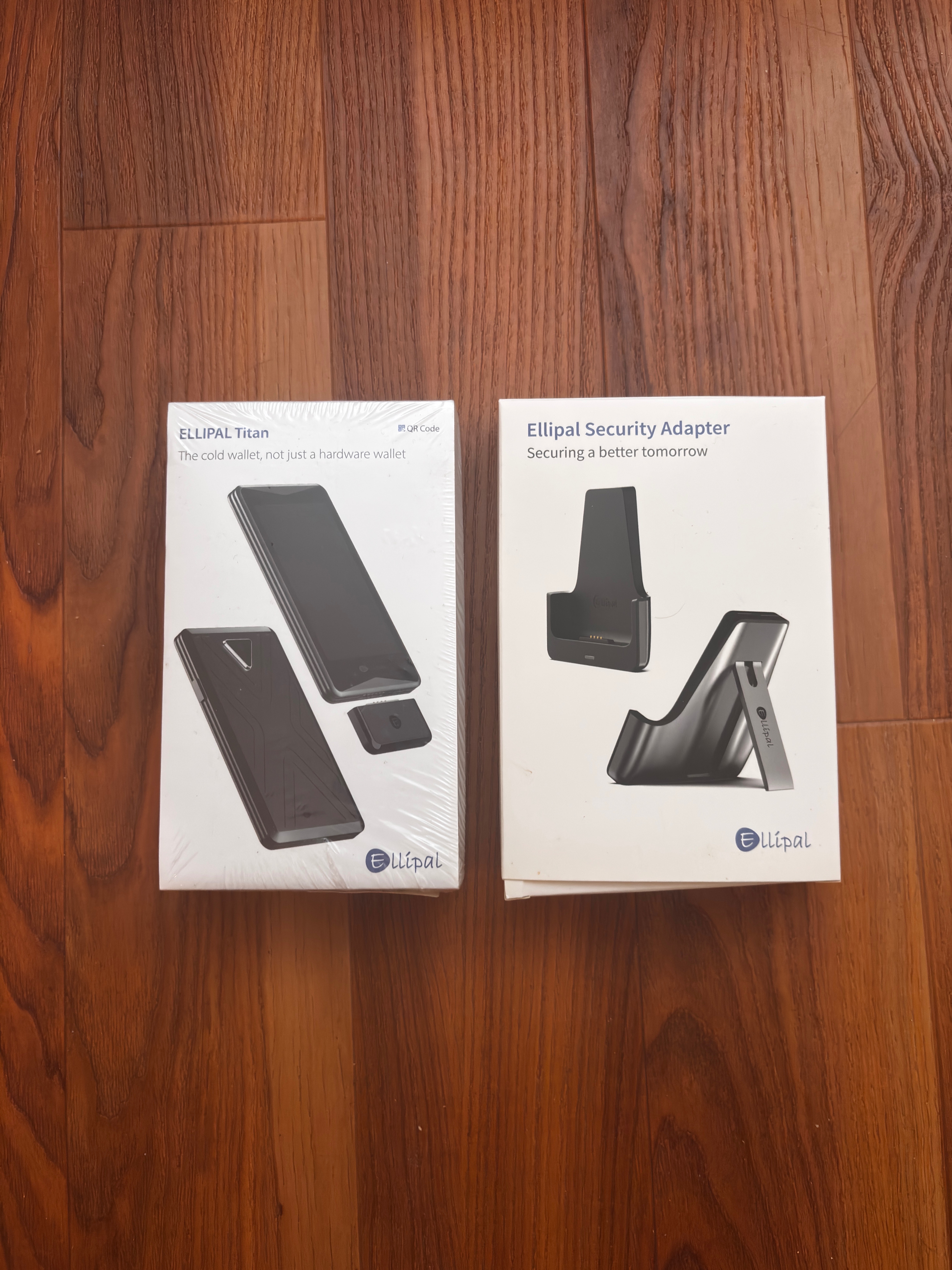 Ellipal Titan Hardware Wallet + Security Adapter - New