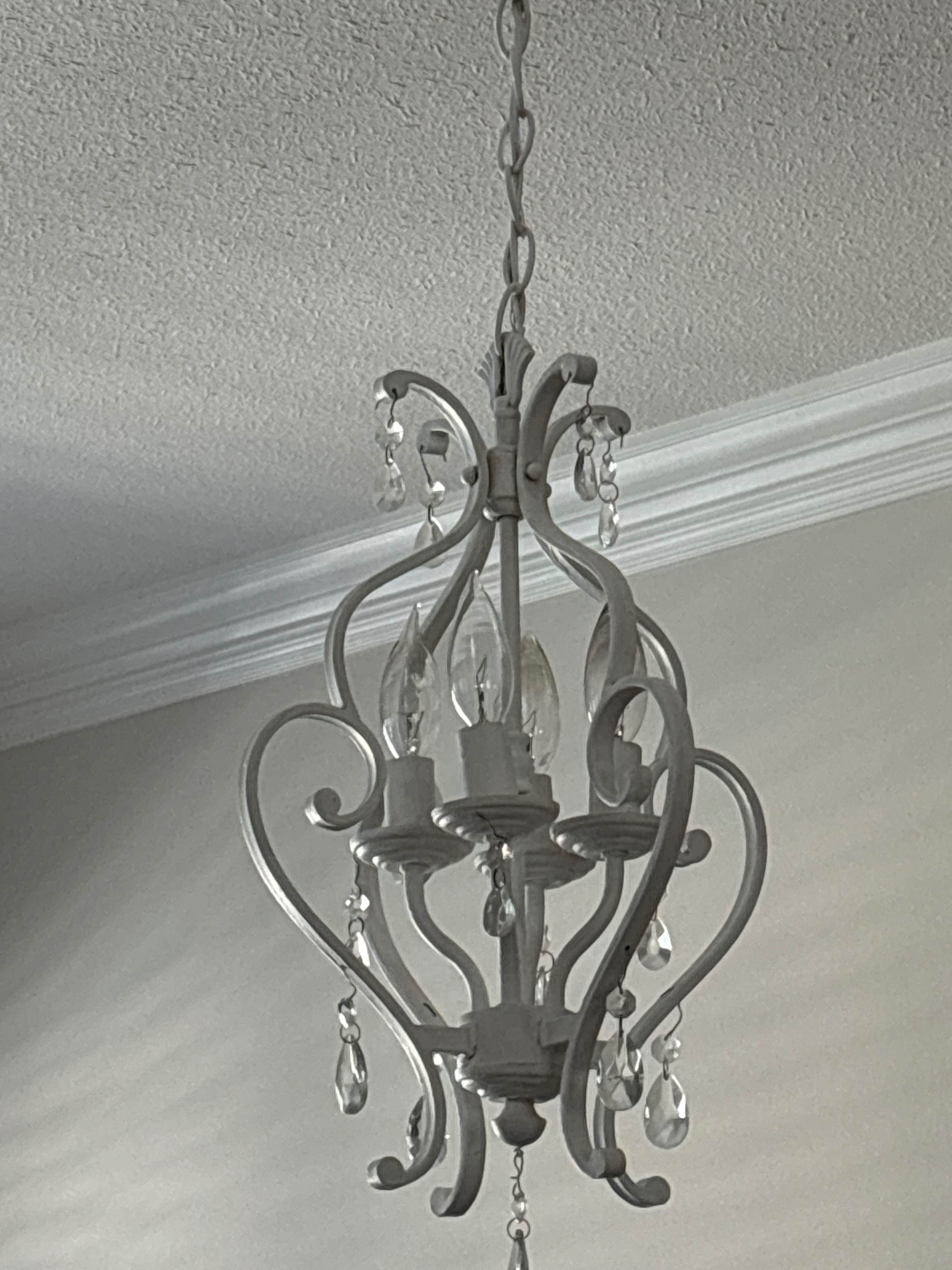 Distressed white metal crystal chandelier - photo 4