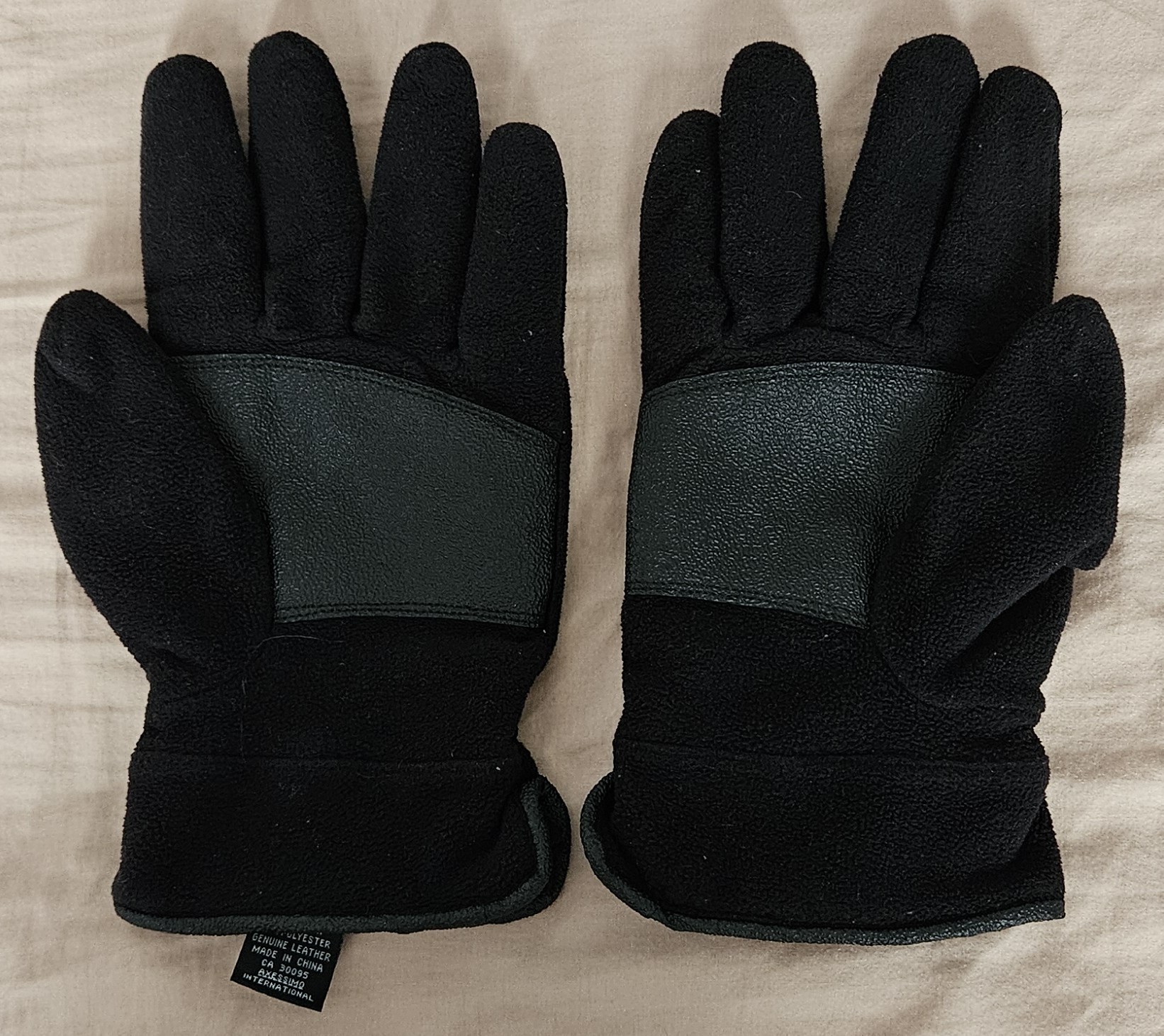 BRAND NEW Men's Winter Gloves - $5