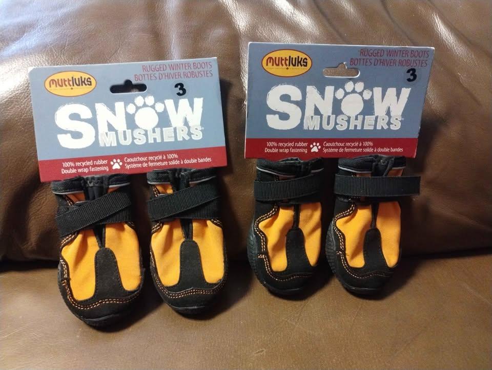 Muttluks Dog Orange/Black Boots 2 Pairs of  Snow Mushers Size 3 - photo 4