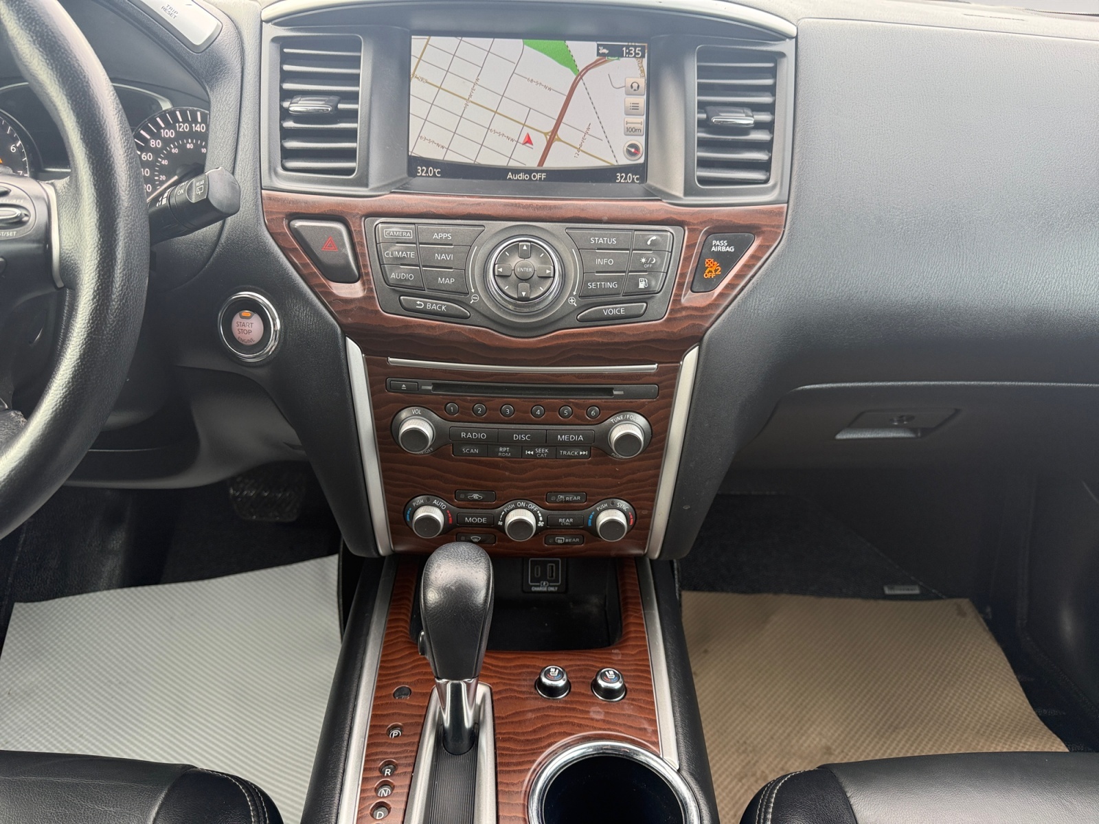 2020 Nissan Pathfinder Platinum 4x4 - photo 5