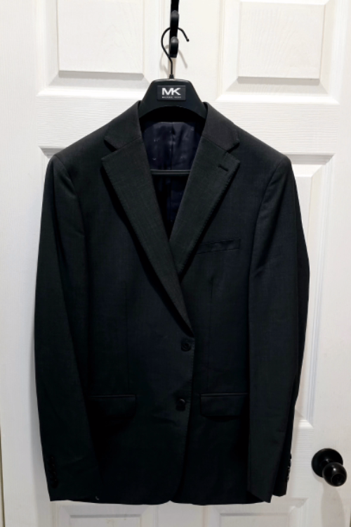 MICHAEL KORS 3-Piece Suit 44L + 2 Dress Ties – Worn Once - photo 4