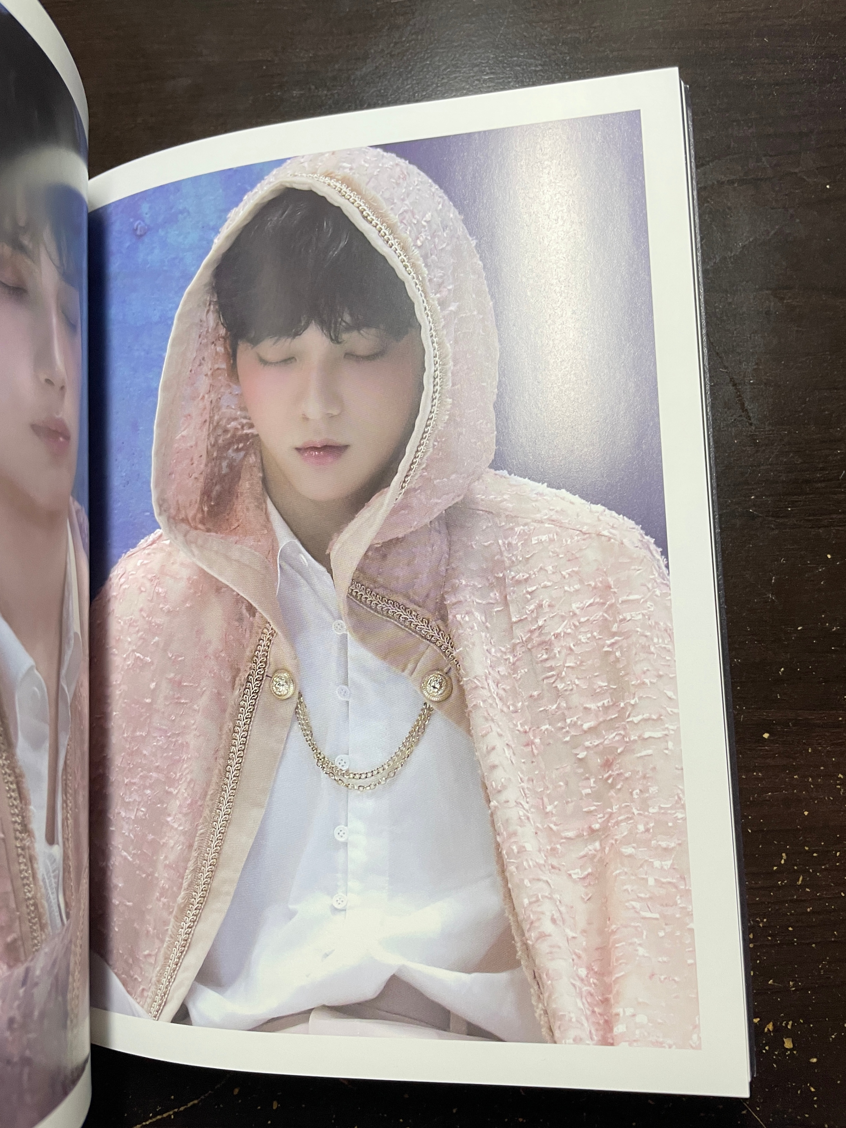 TXT WORLD TOUR <ACT : LOVE SICK> IN SEOUL Photobook (Kpop) - photo 3