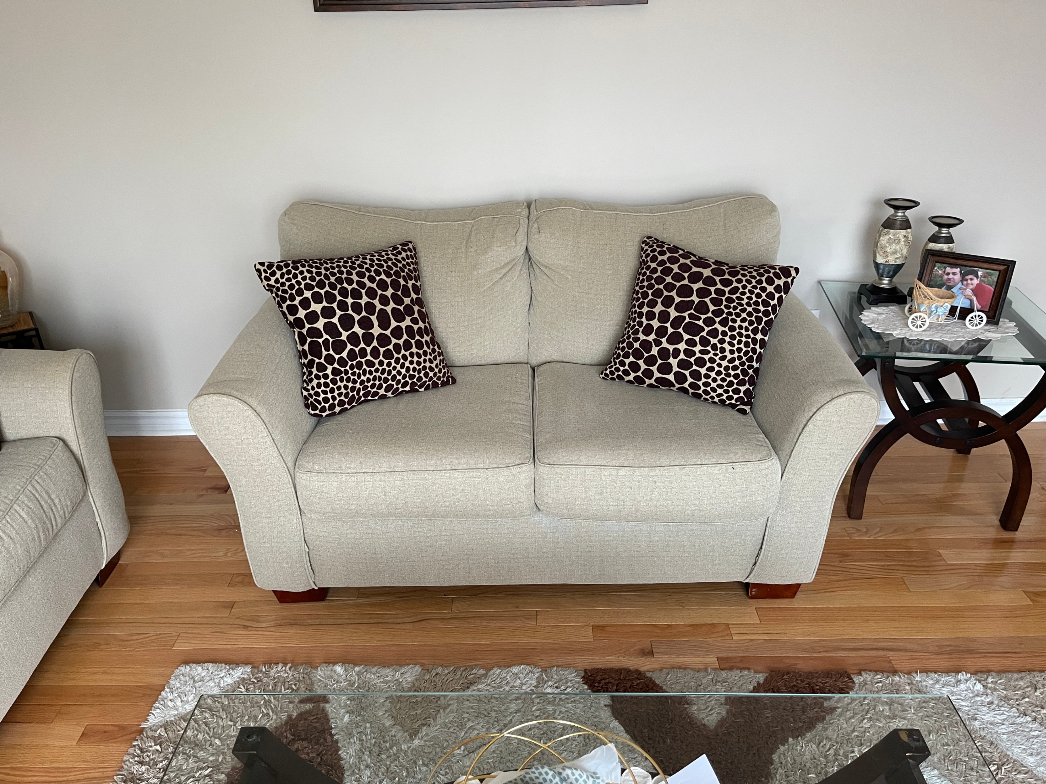 Leon's Sofa set ( cushions included) for sale - photo 2