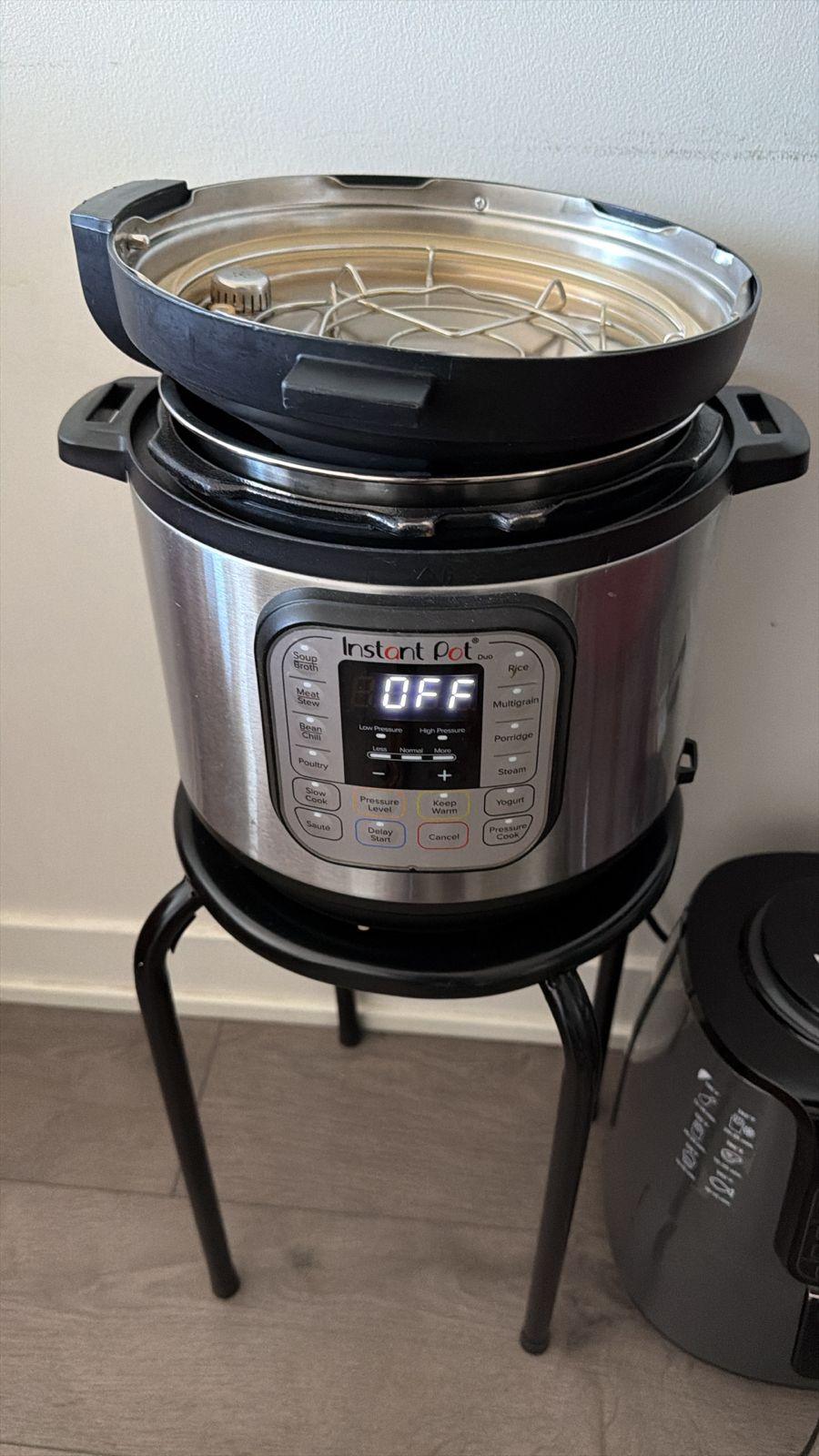 Instant Pot 8QT (8‐Quart) – Excellent Condition - photo 3