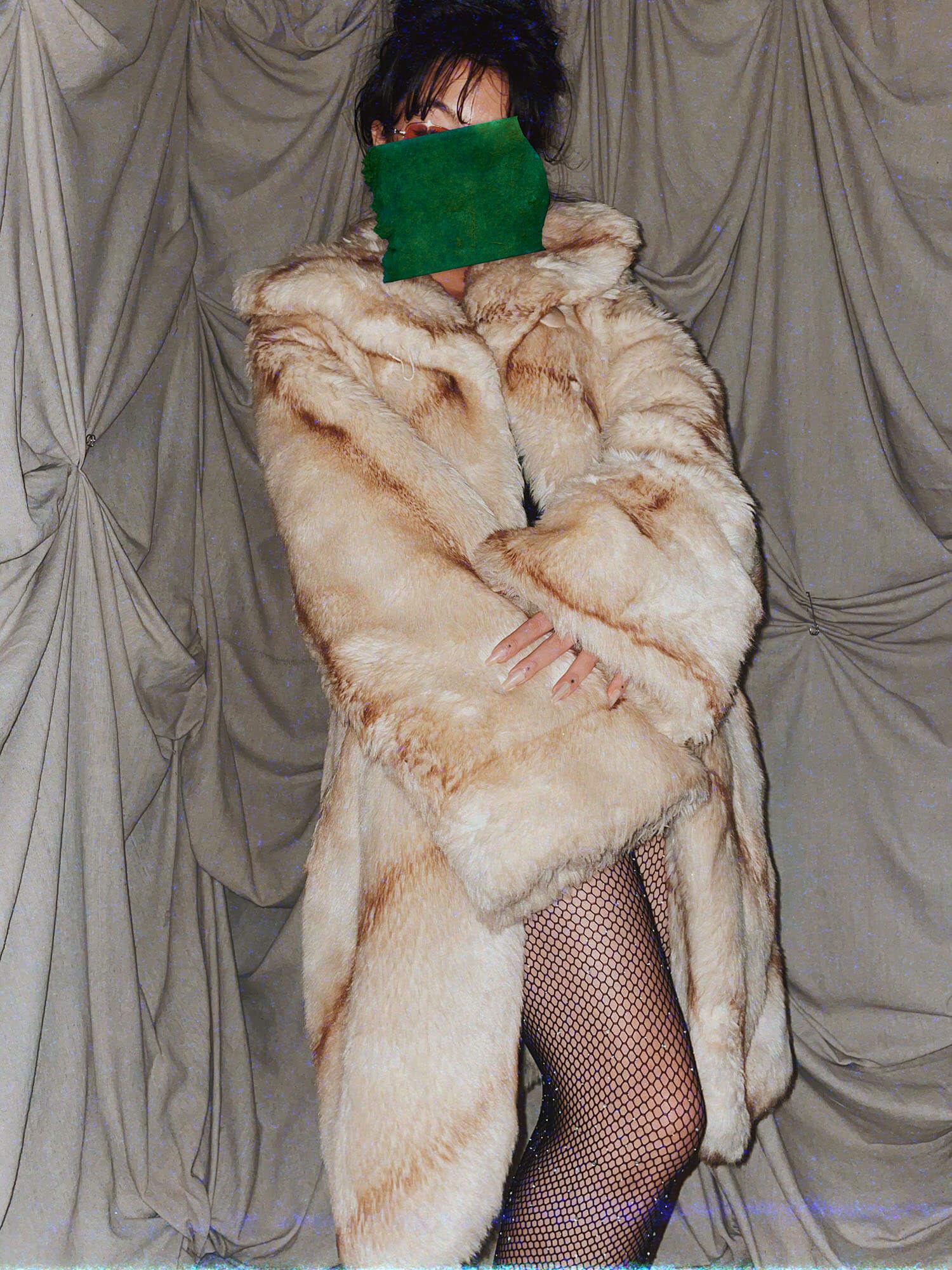 yellow bear faux fur oversized coat - photo 3