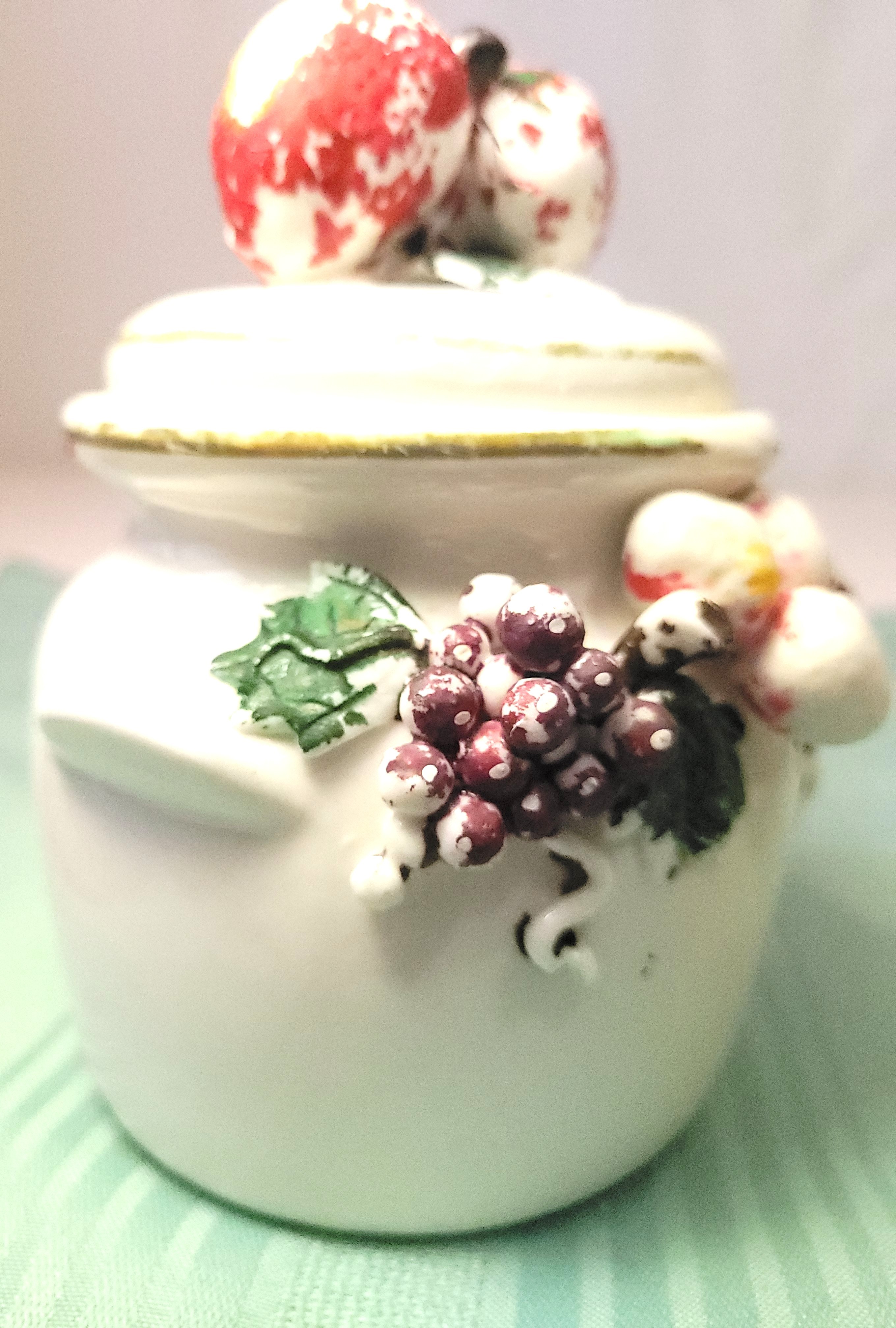 70s Ceramic Jam Jar with Lid - Raised Strawberry & Grape Relief - photo 2