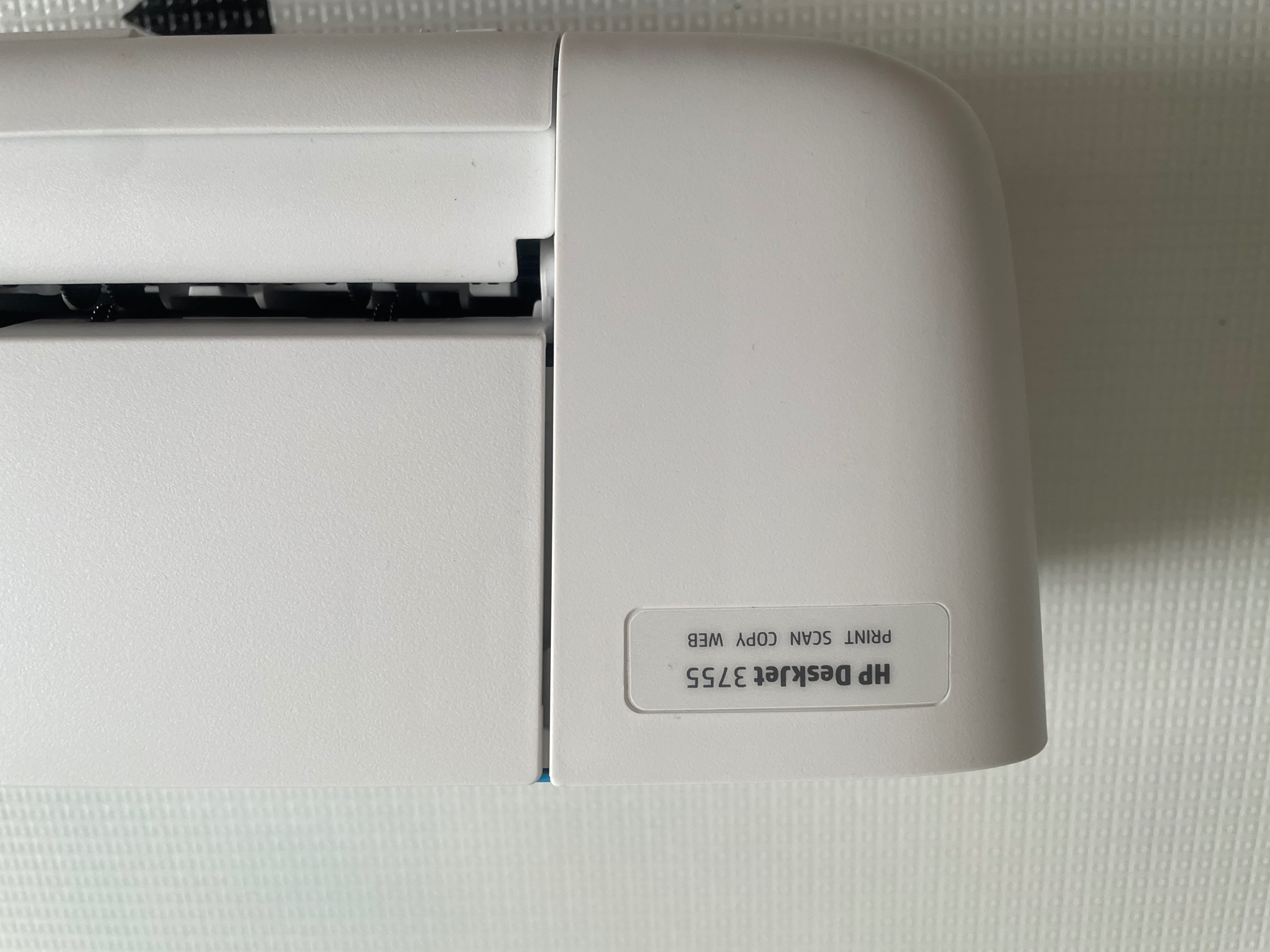 HP DeskJet 3755 All-in-One Printer - photo 3