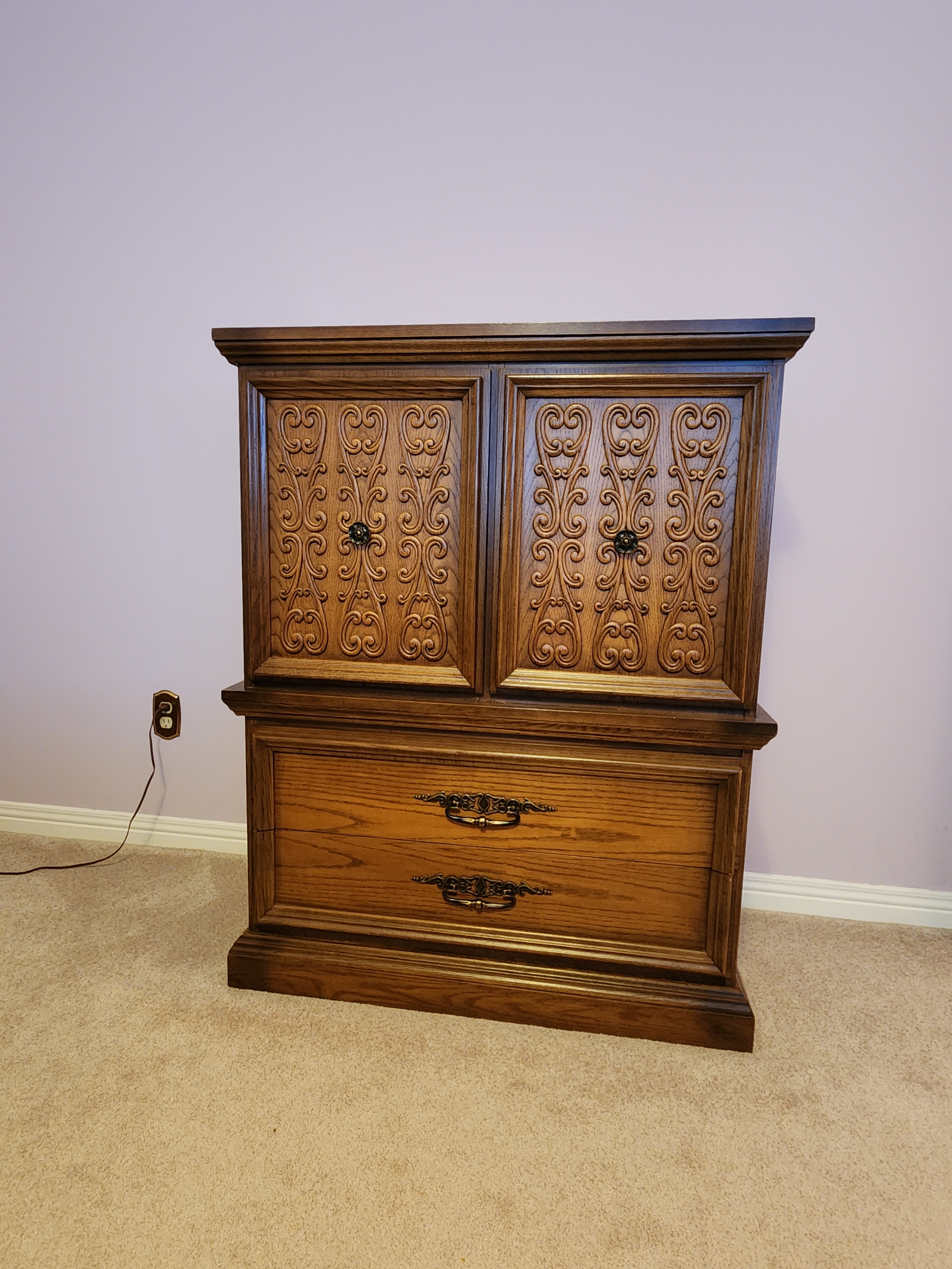 Vintage 6-Piece Bedroom Set - Dresser, Mirror, 2 Nightstands - photo 2