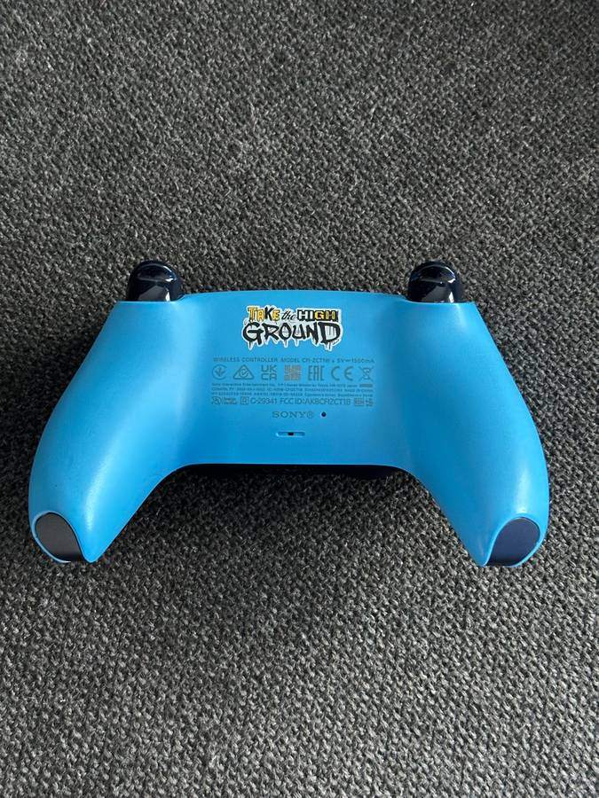 Sony PS5 DualSense Wireless Controller - Fortnite Limited Editio - photo 4