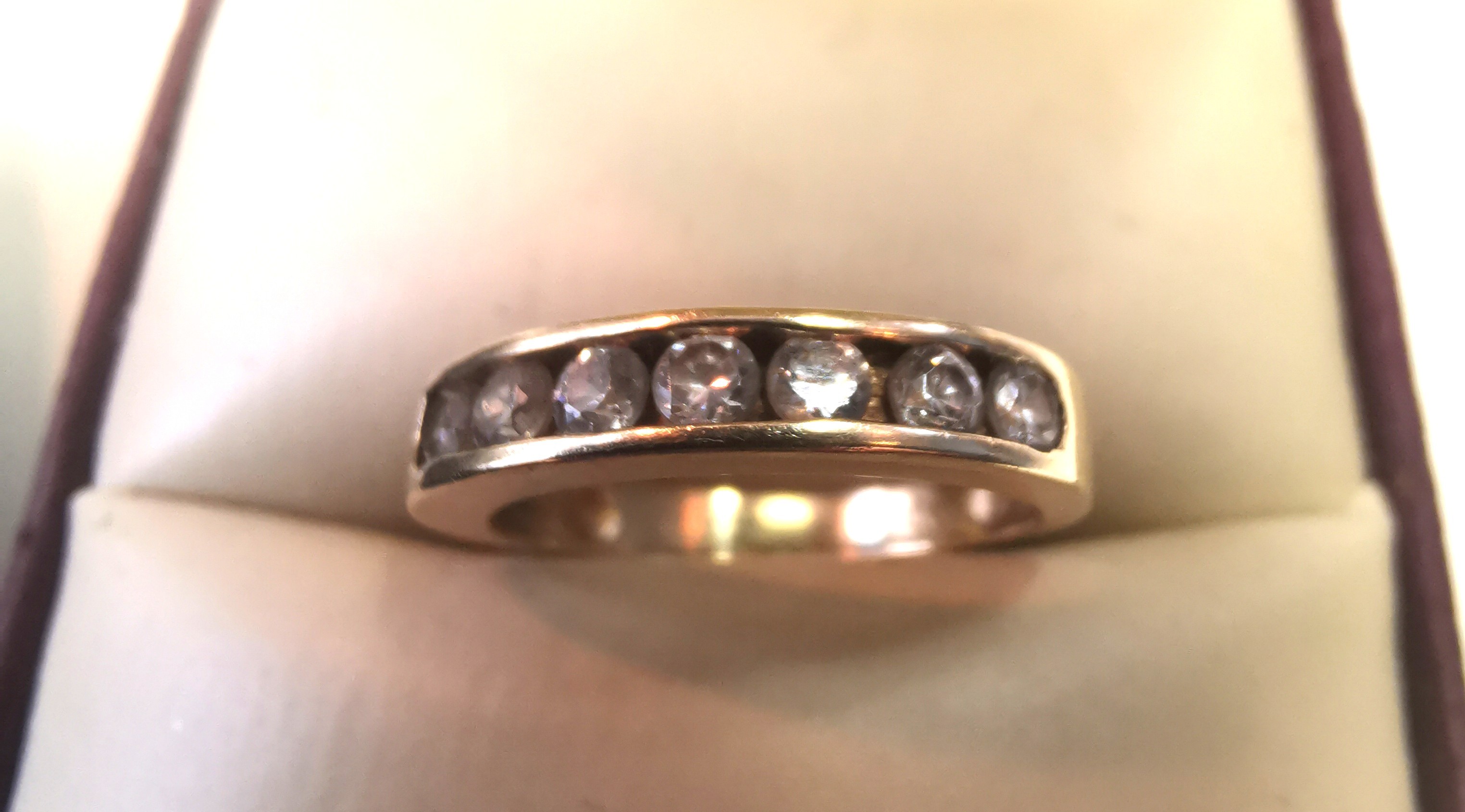 1980s 10k Yellow Gold 7-Stone Diamond Anniversary Band | Size 4 - photo 2