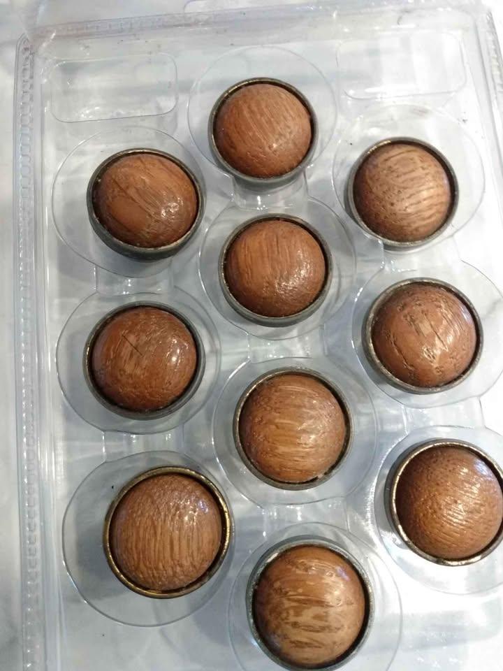 Wood Cabinet Knobs (26 with screws)) - photo 3