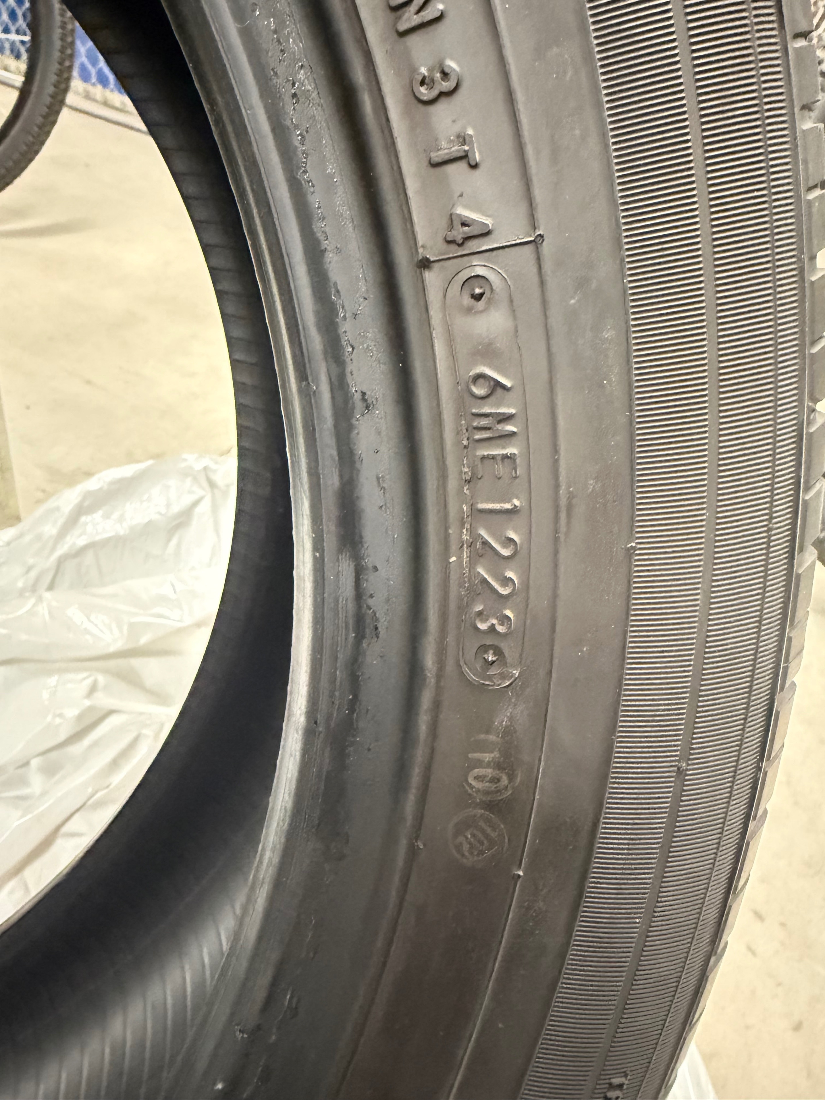Toyo A36 P225/55 R19 all season tires - photo 3