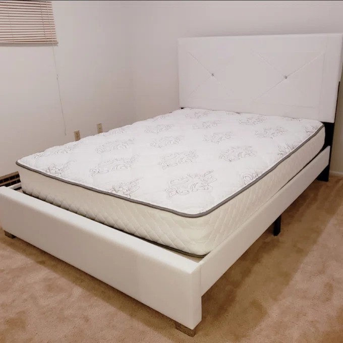Brooklyn Bedding Soft Hybrid Queen Mattress 10" $200 Kamloops