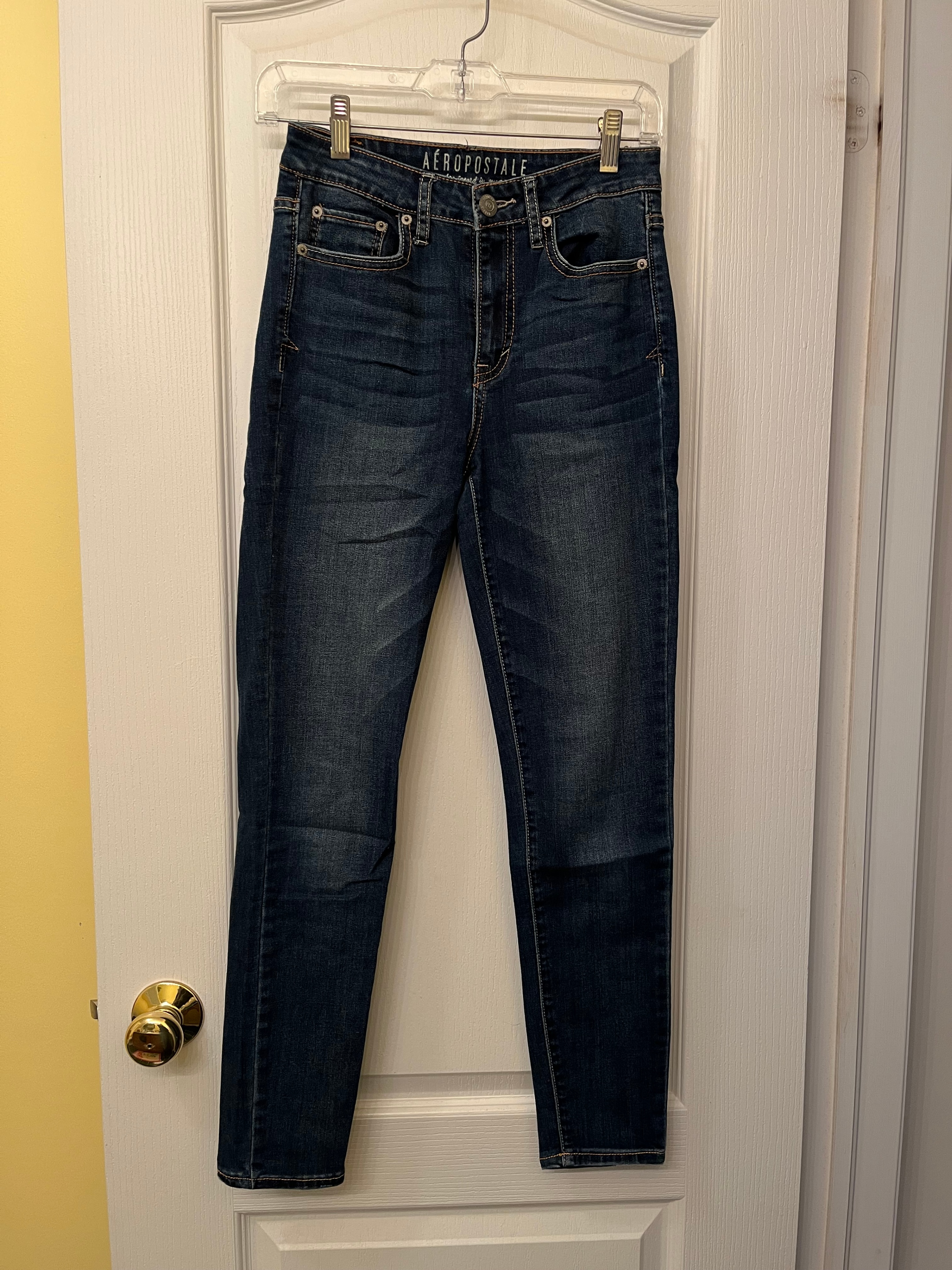Aeropostale Straight Leg Jeans