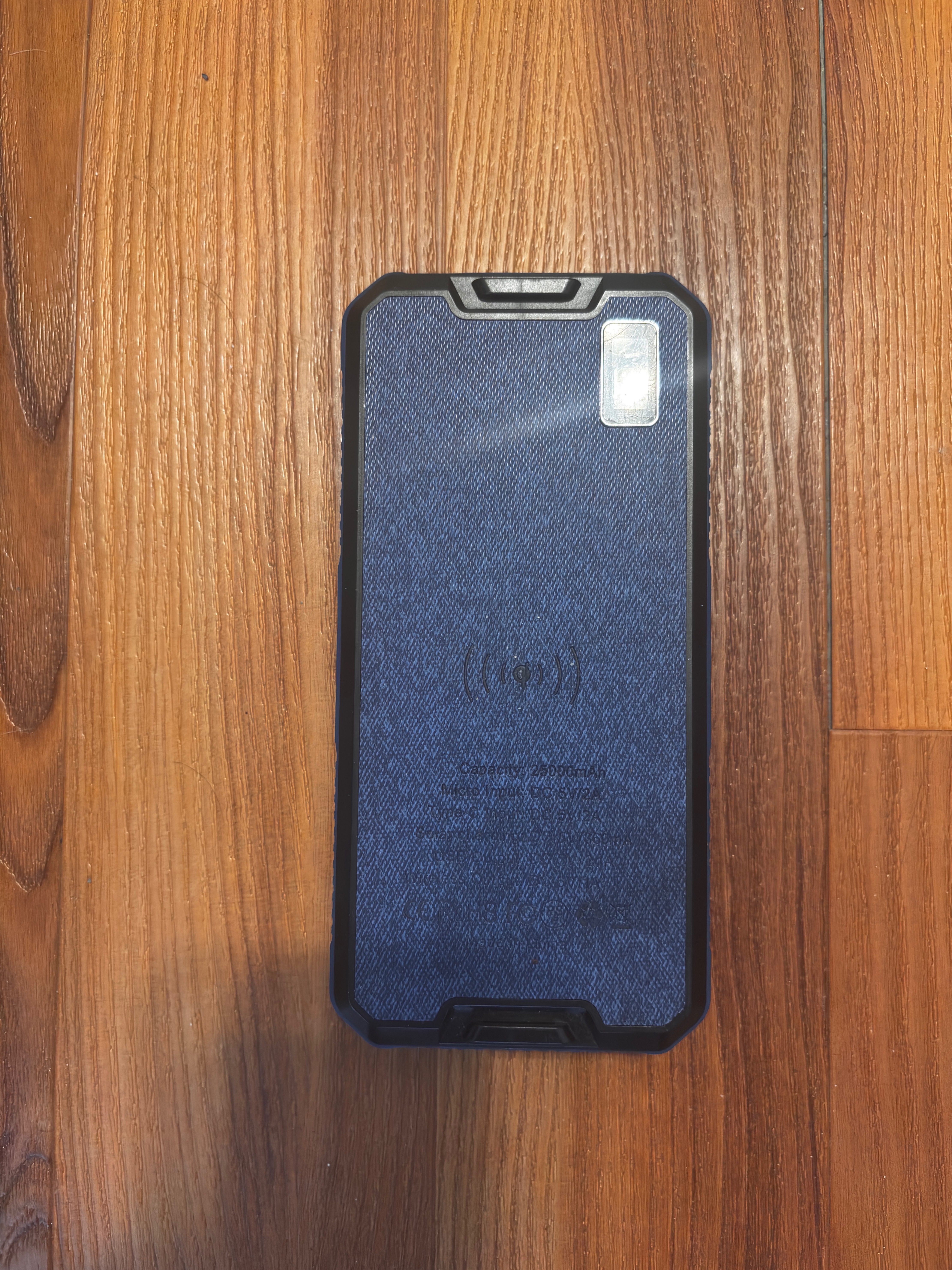 Solar Power Bank Charger - photo 2