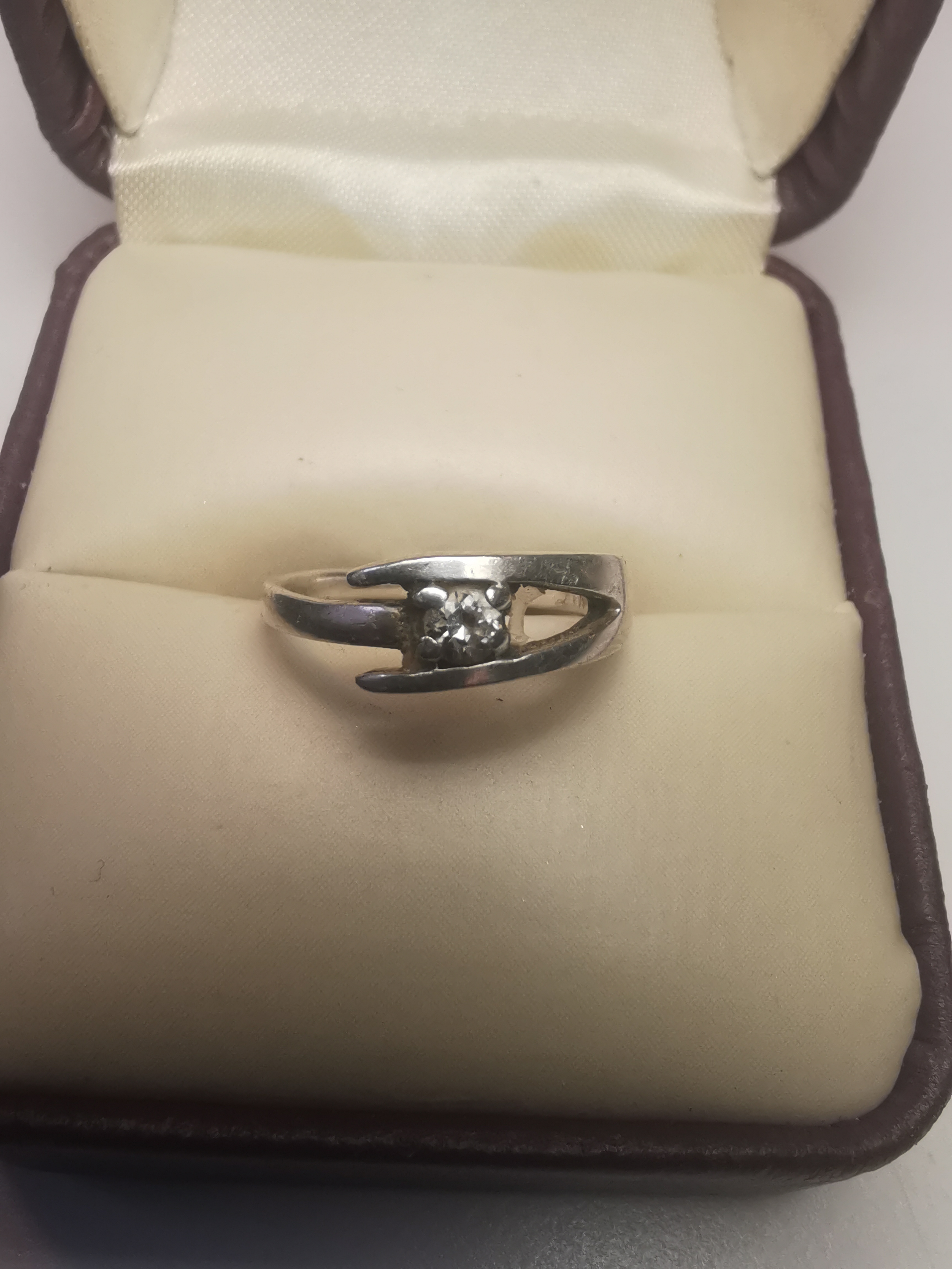Italy 925 Sterling Silver Bypass Ring Size 4 Clear Solitaire - photo 3