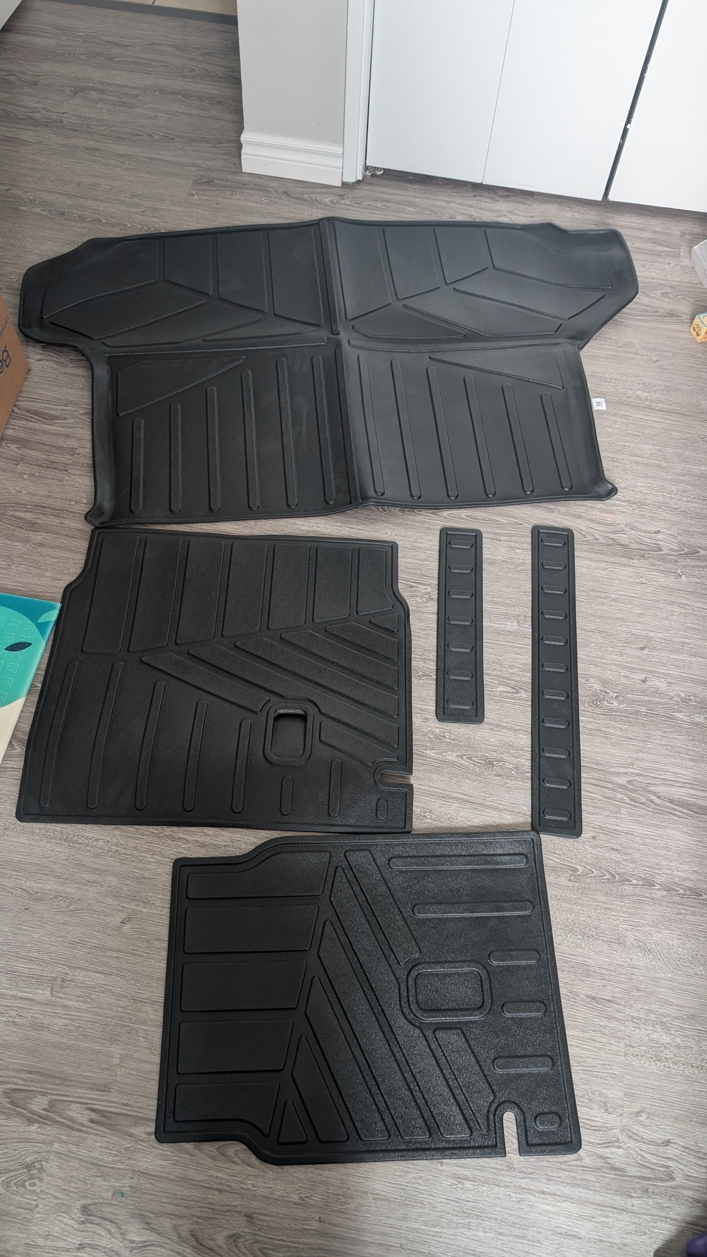 Utiiy Cargo Mat for 2023-2025 Honda HR-V - NEW - photo 2