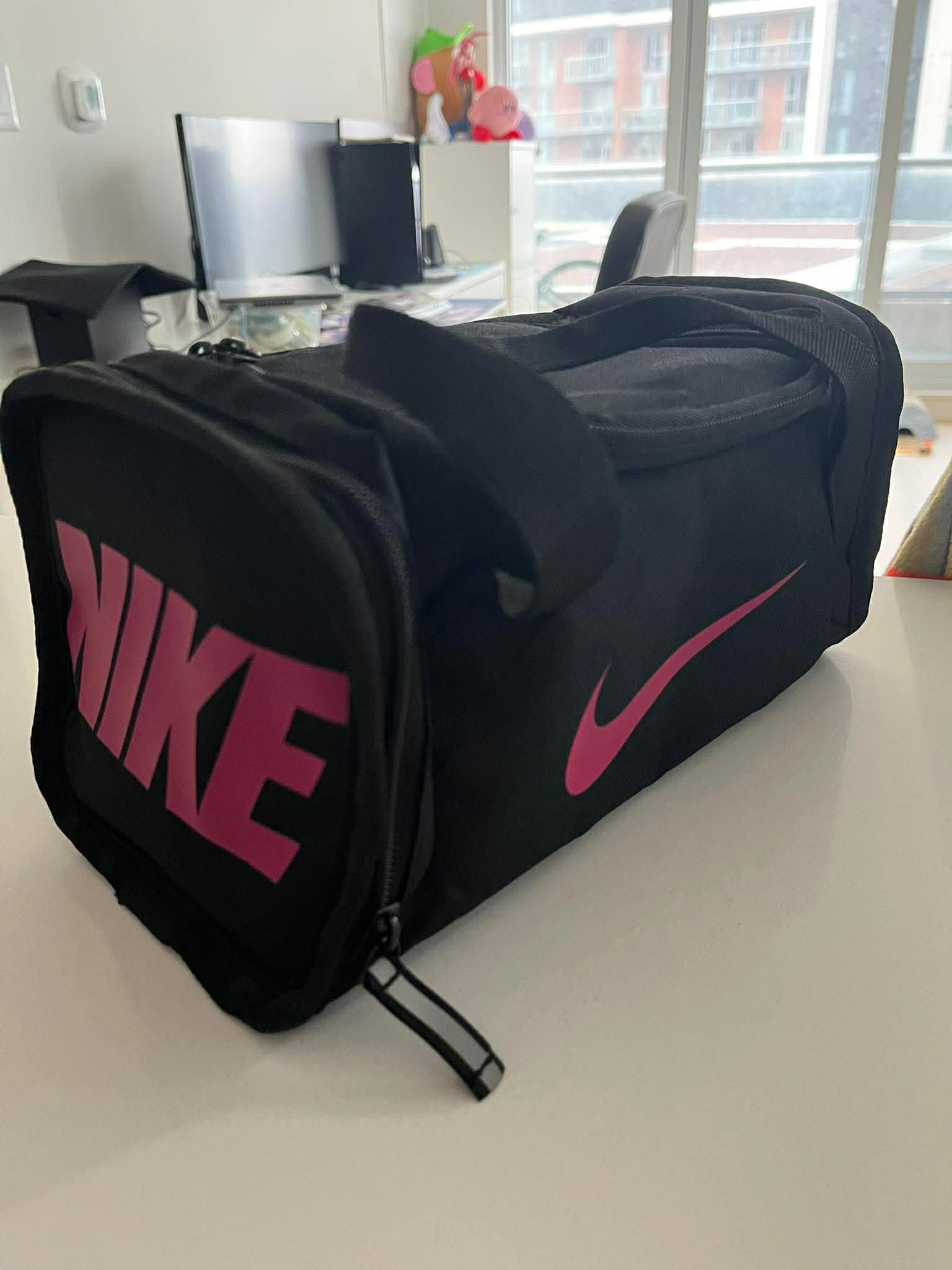 Nike Mini Lunchbox