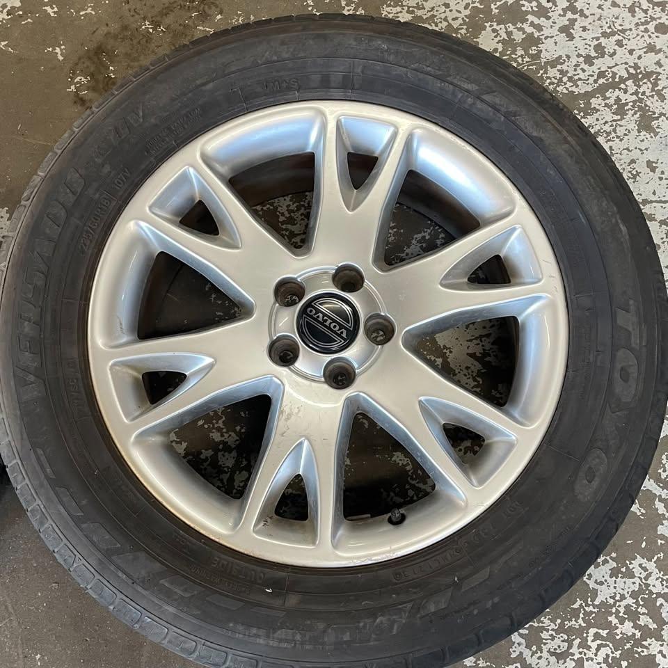 18 INCH VOLVO WHEEL&TIRE PACKAGE - photo 2