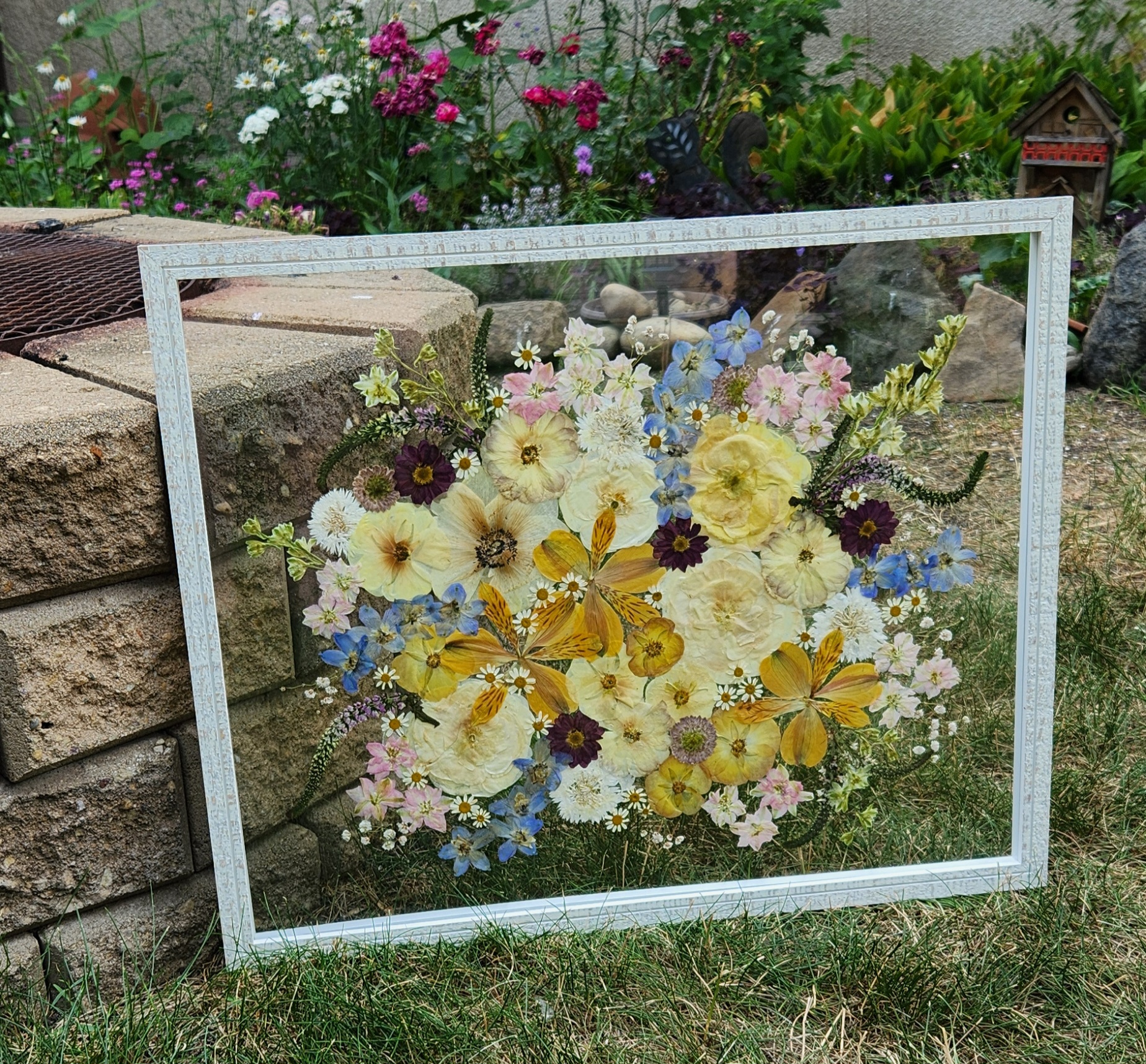 16" x 20" Framed Pressed Flower / Wedding Bouquet Preservation - photo 3