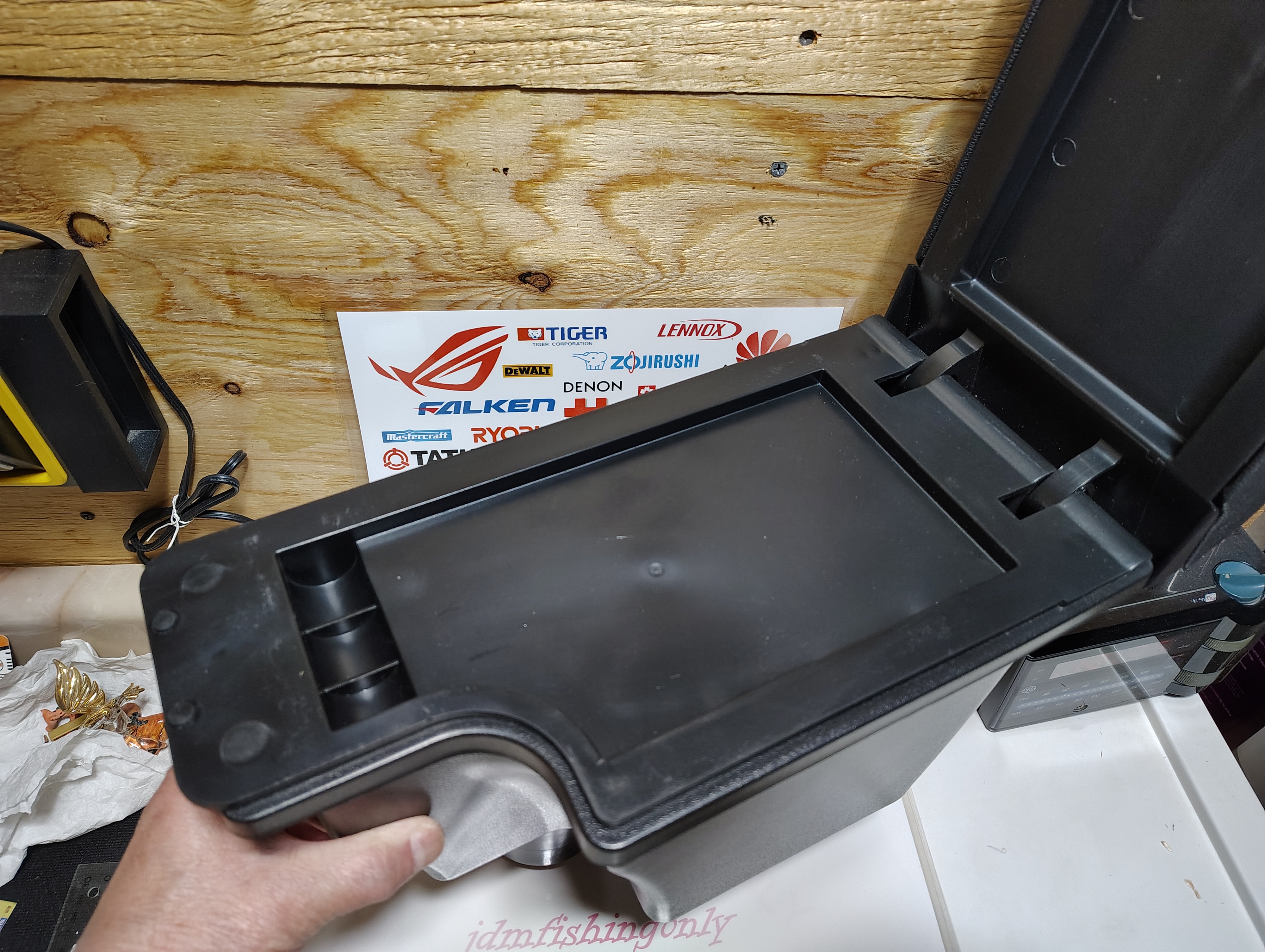 BRAND NEW Pre-2018 Mazda CX-3 Armrest Console w USB - photo 4