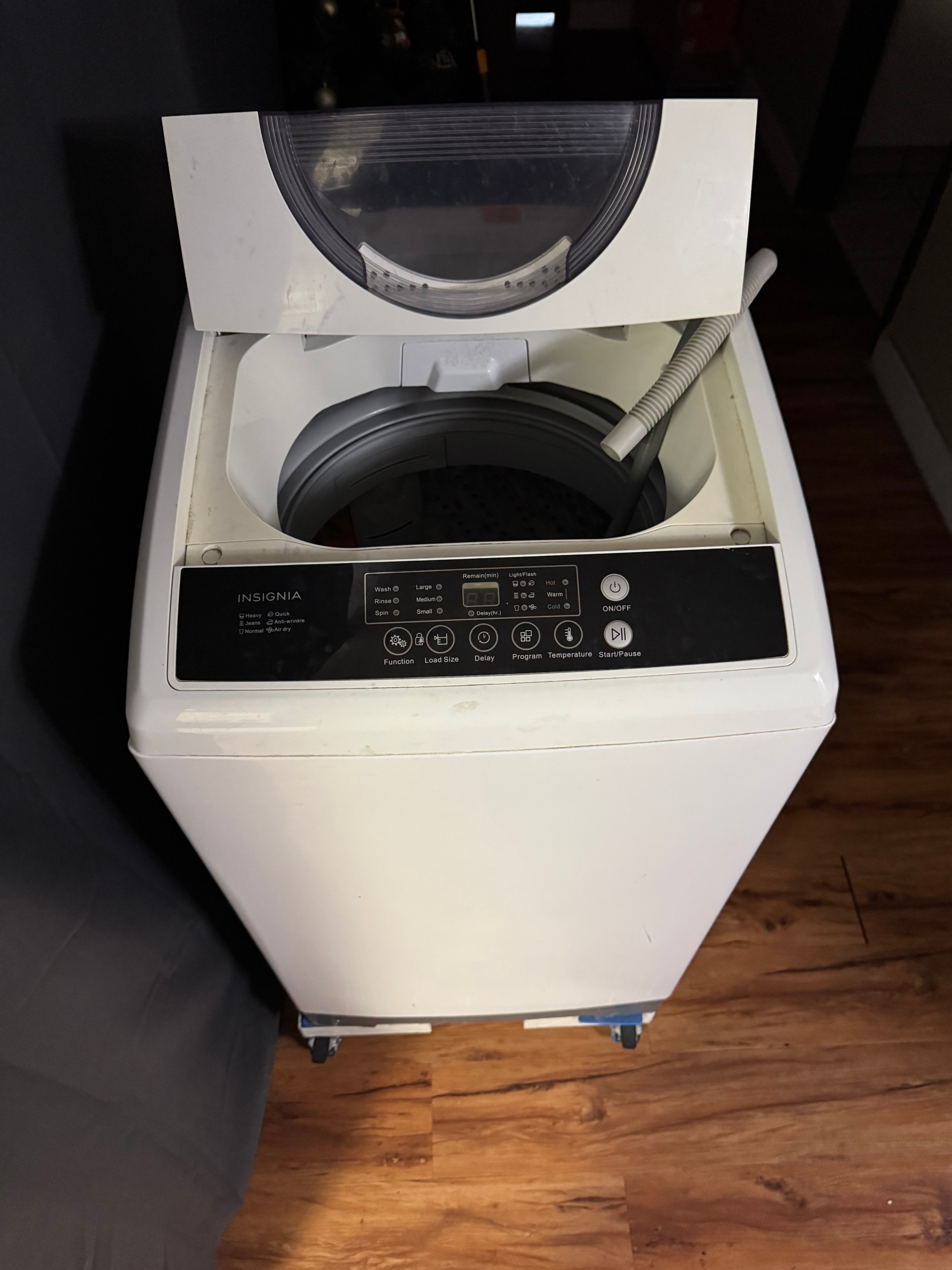 Insignia washer machine - photo 2