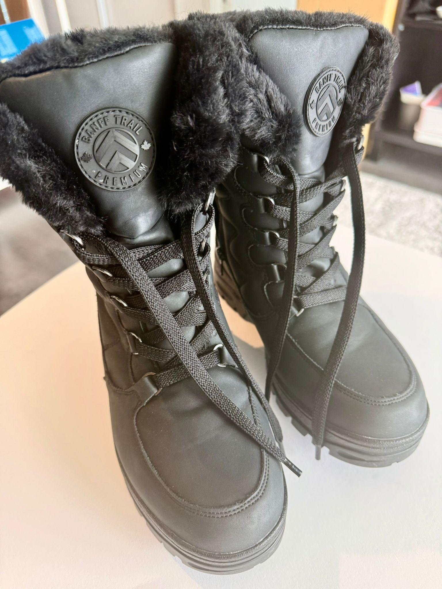 Banff Trail Waterproof Boots - Size 8 - photo 2