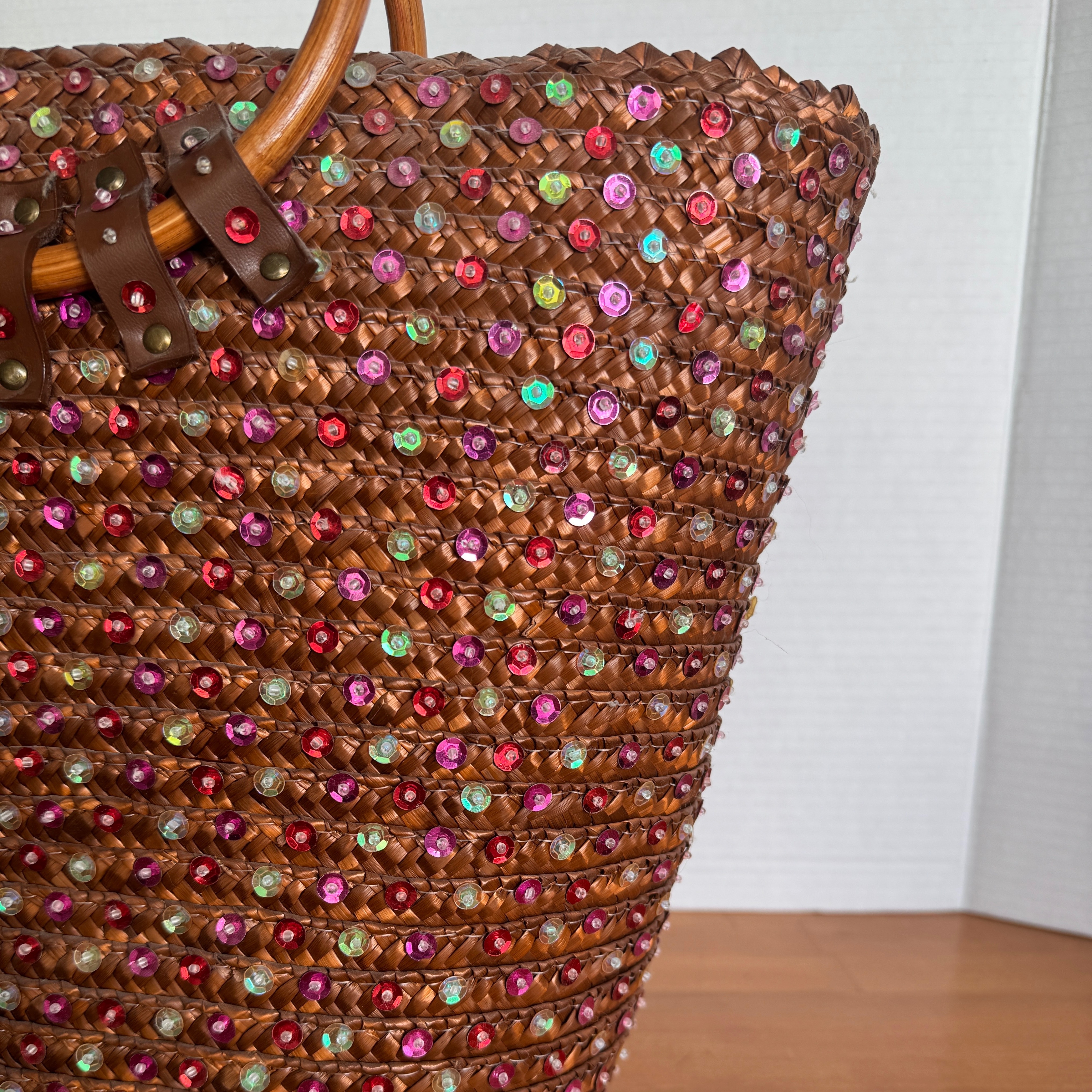 Vintage Woven Straw Tote Bag with Wood Handles - photo 4