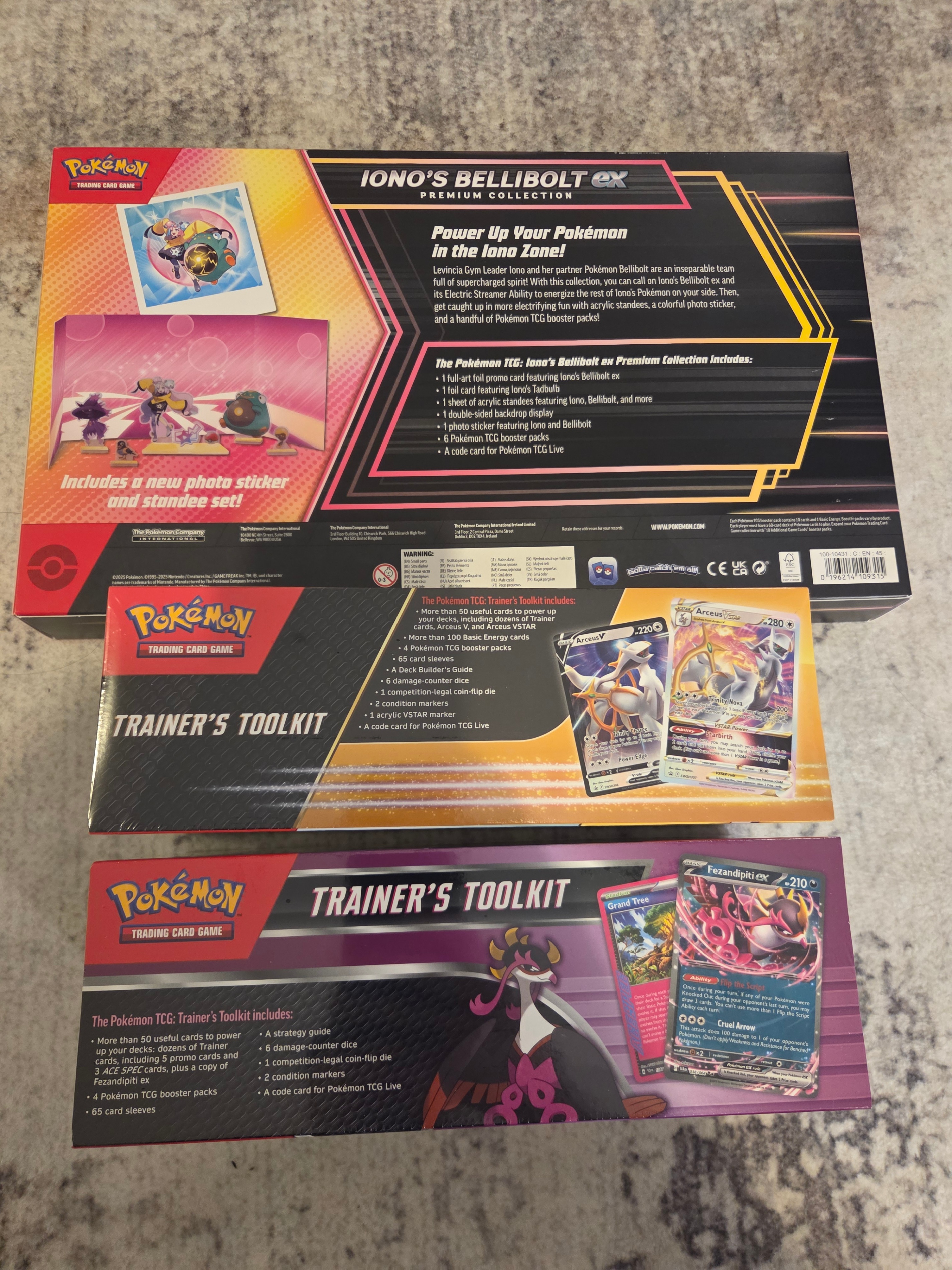 Pokemon Premium Collection + 2x Trainer’s Toolkits (14 Packs) - photo 3
