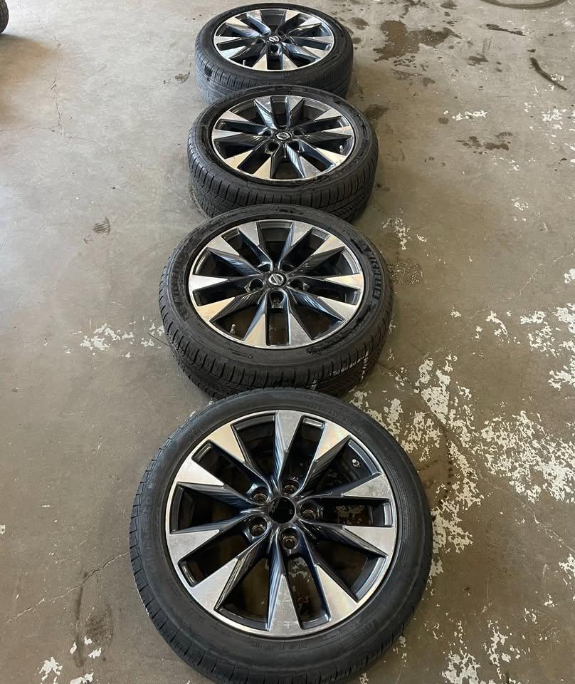 17 INCH WHEEL&TIRE PACKAGE NISSAN SENTRA