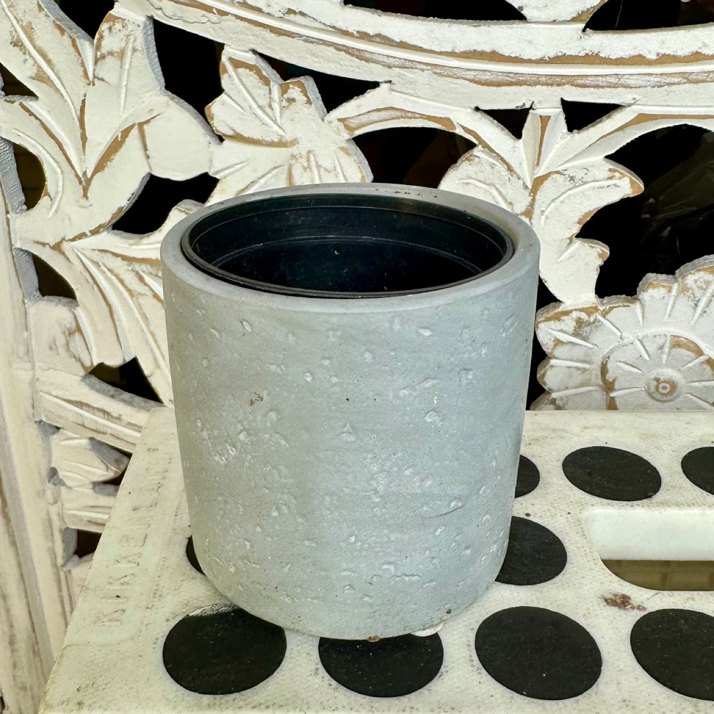 🥕 Mini 2.5 x 3 in Gray Concrete Planter w/ nursery pot