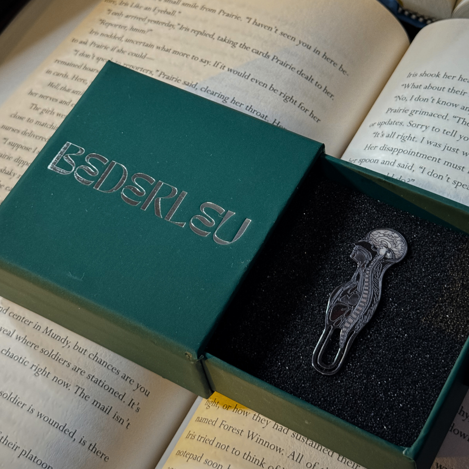 Anatomy Silhouette Metal Bookmark | Dark Academia Gothic - photo 2