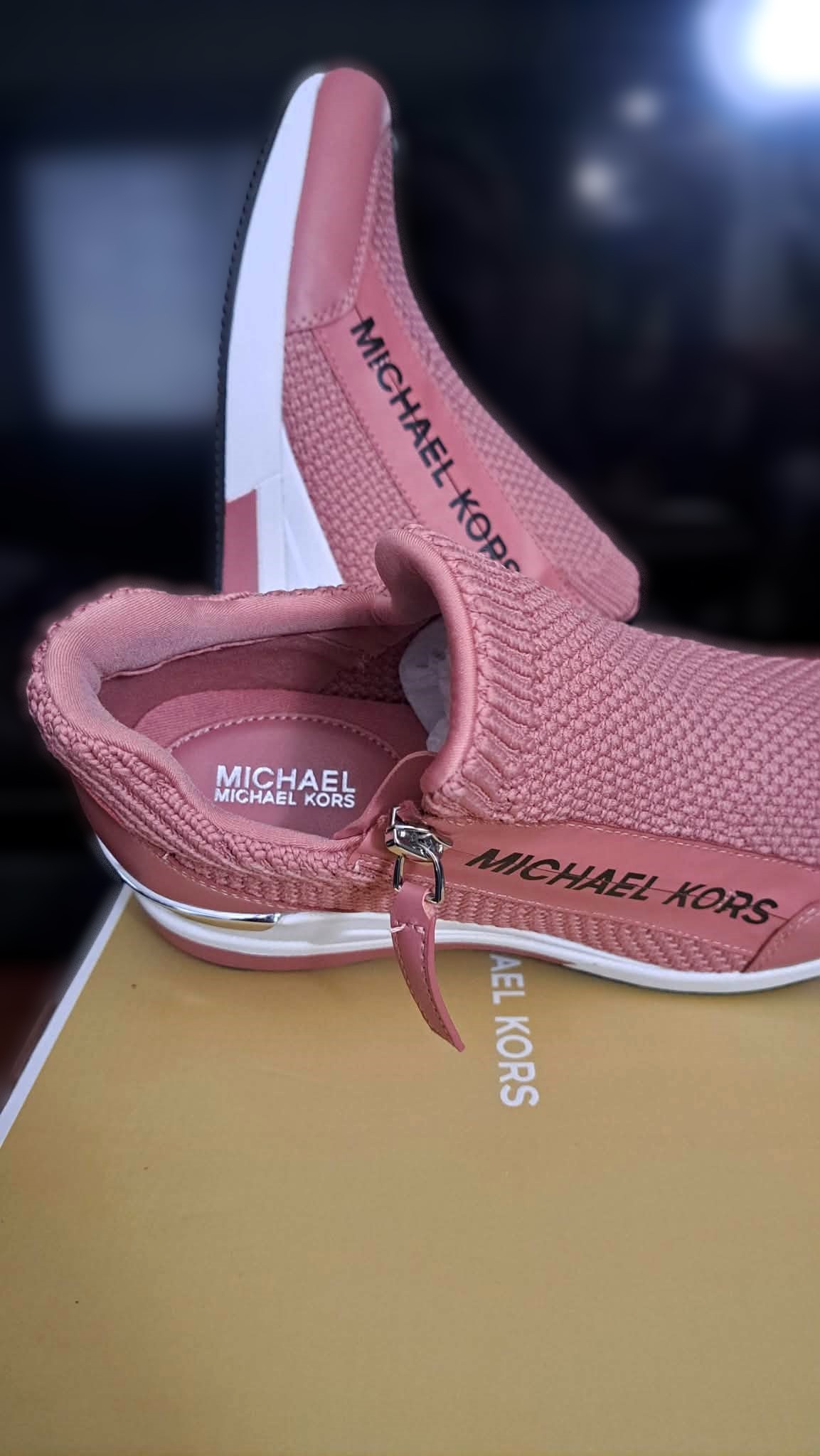 Brand New MICHAEL KORS Willis Wedge Stretch-Knit Trainer - photo 2