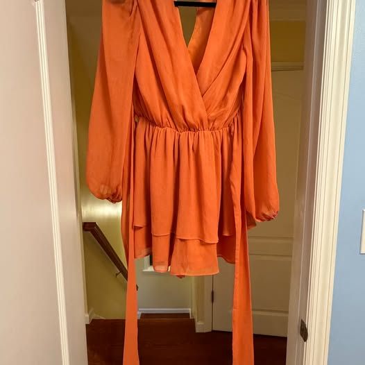 Express Tie Waist Ruffle Romper (XS)