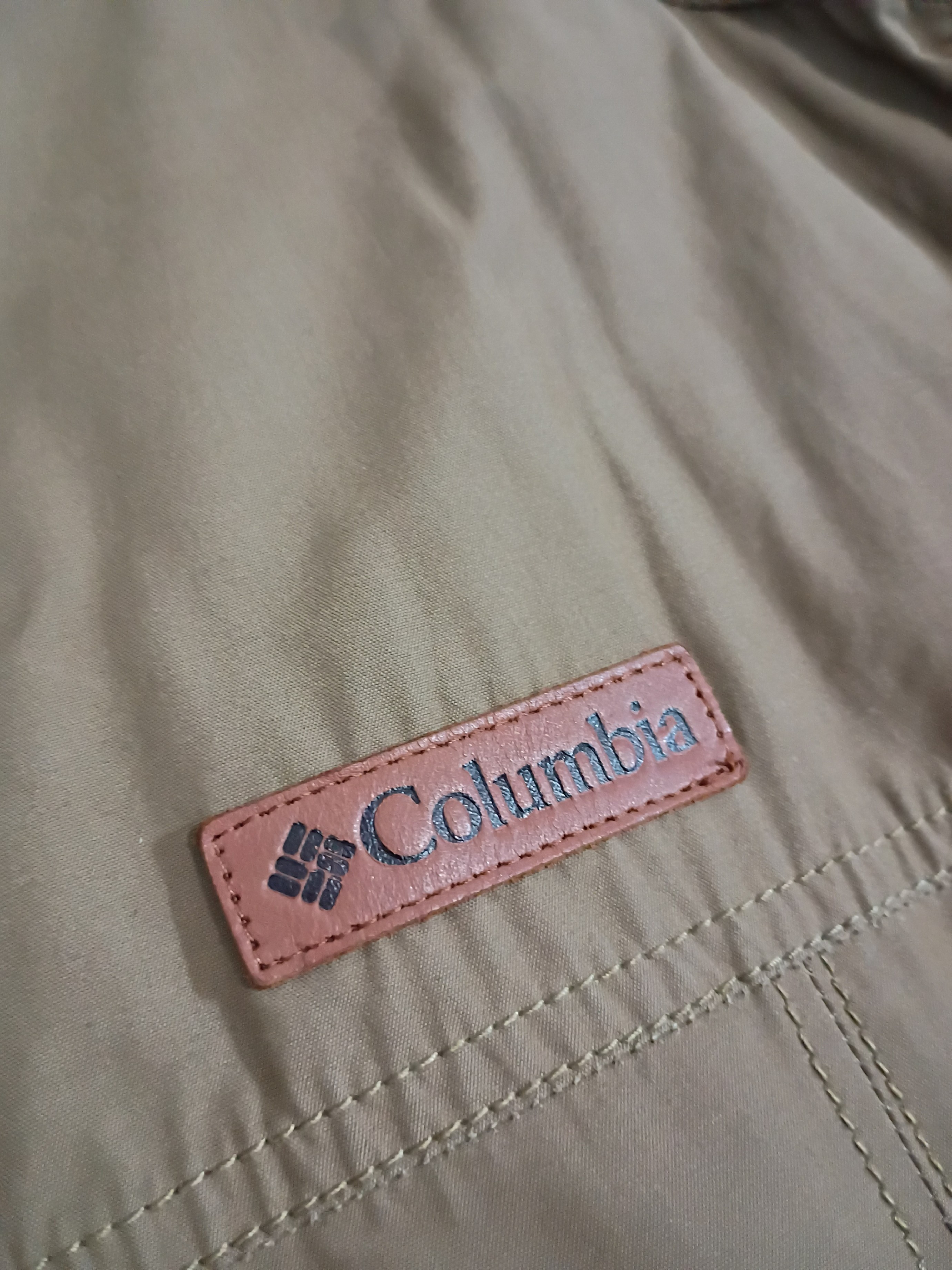 Large - Colombia - Hooded Zip up Jacket - Beige - photo 4