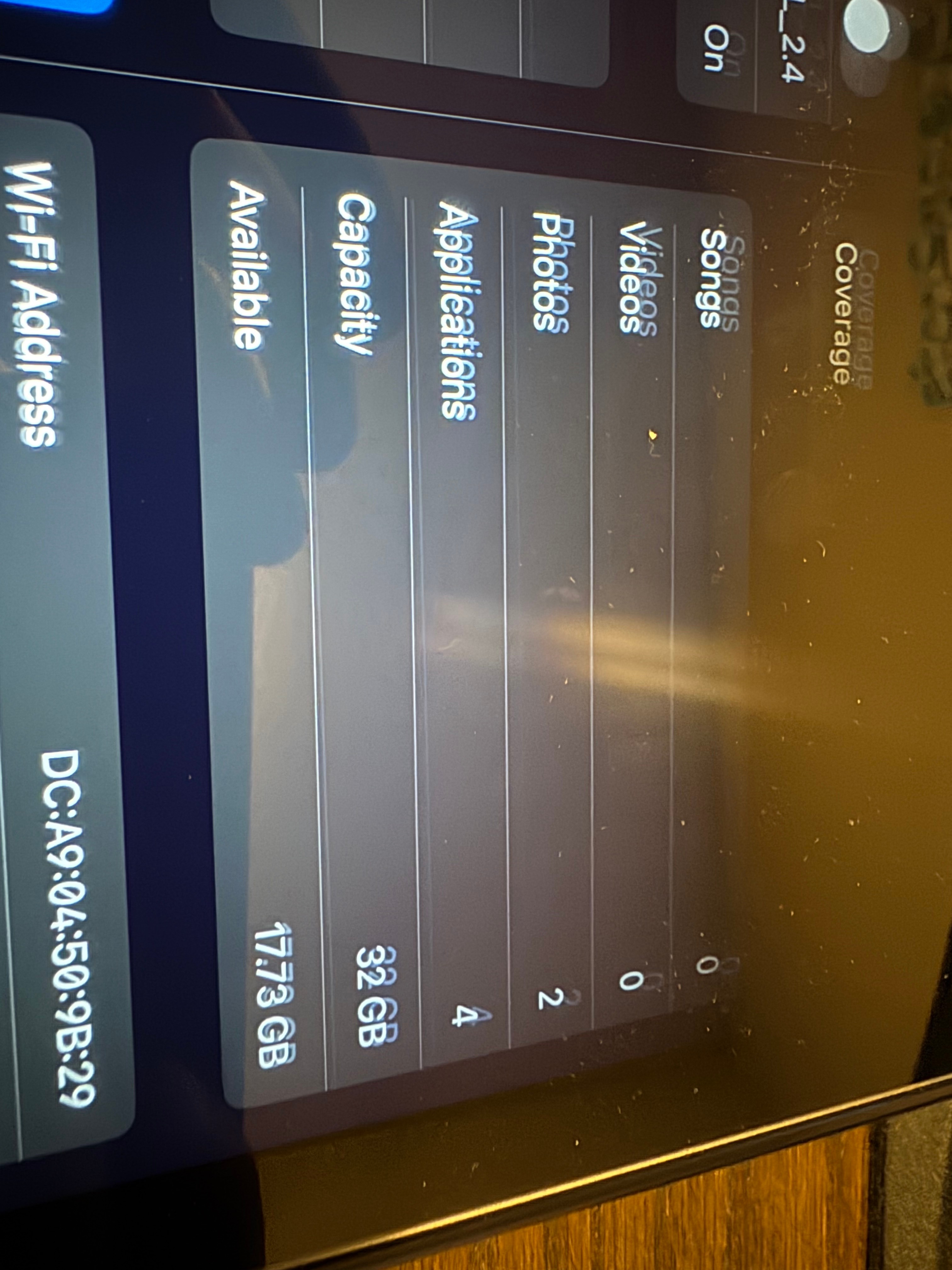 Apple iPad 5th Gen 2017 9.7" 32GB Gold (WiFi) (Refurbished) - photo 5