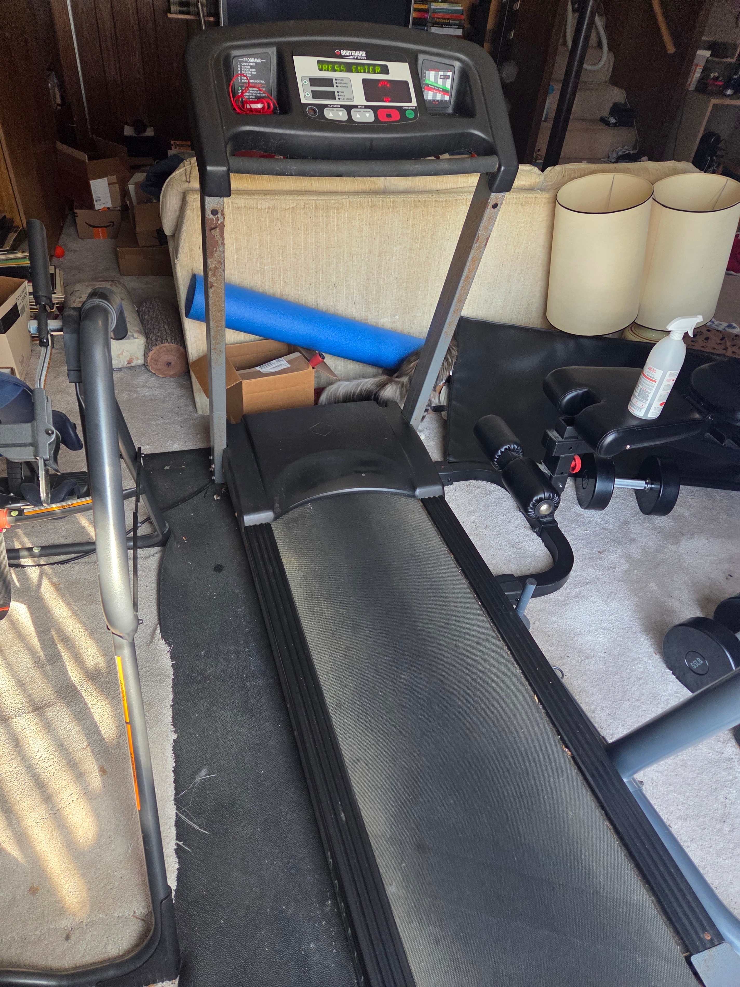 Bodyguard Fitness Treadmill, High-End Commercial + NEW HR Set