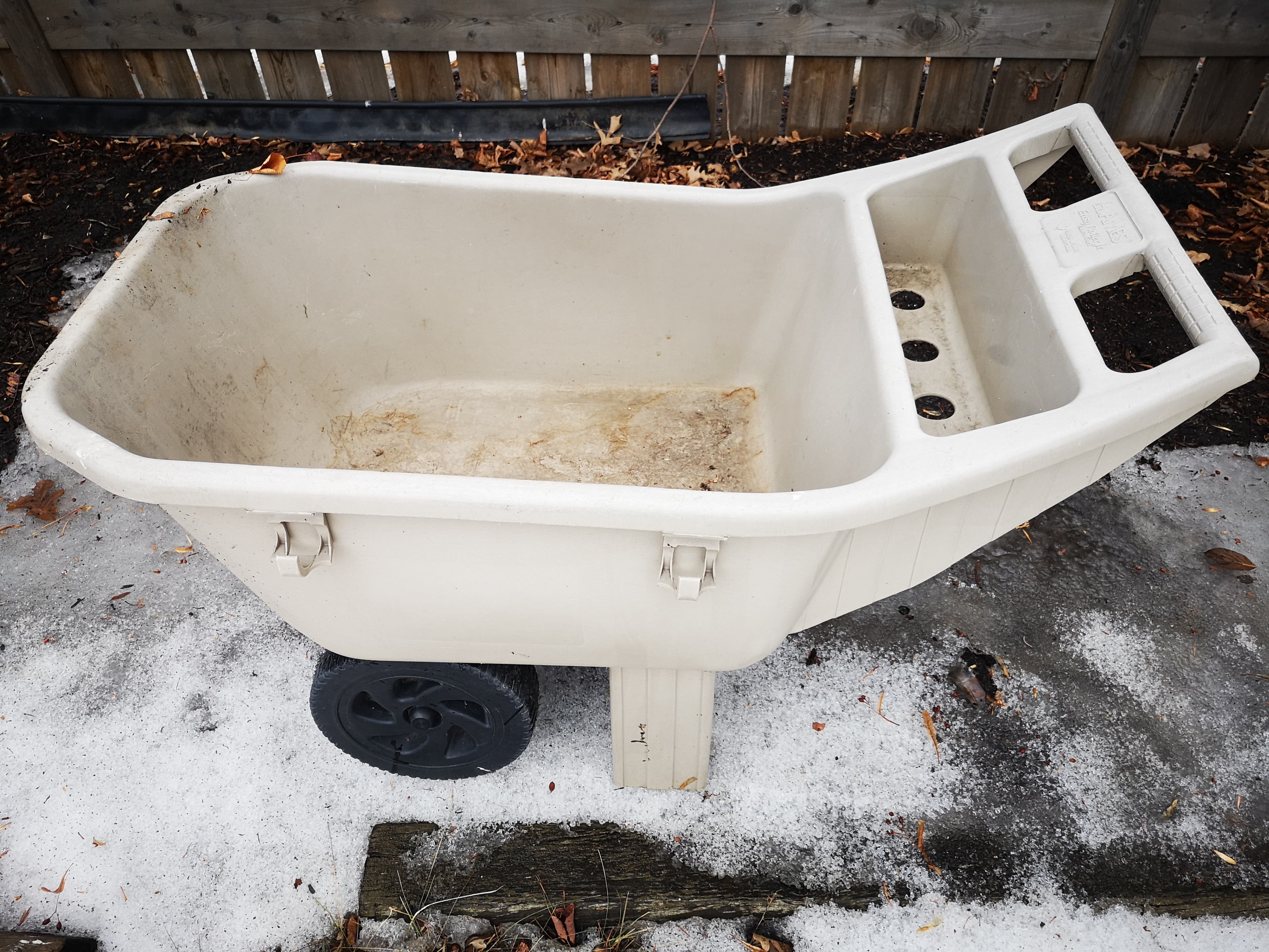 AMES Easy Roller Jr. Lawn Cart